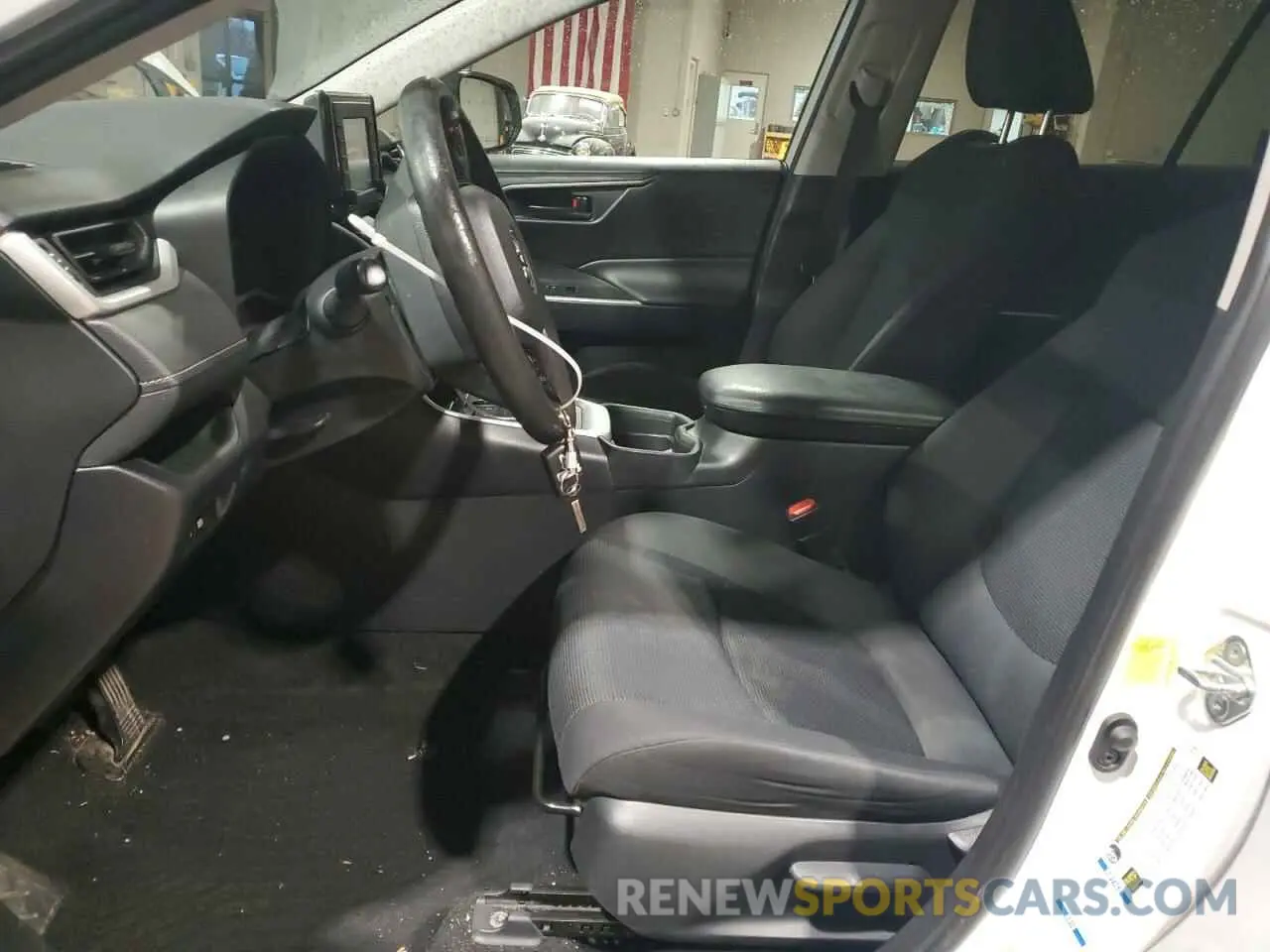 7 Фотография поврежденного автомобиля 2T3F1RFVXKW002755 TOYOTA RAV4 2019