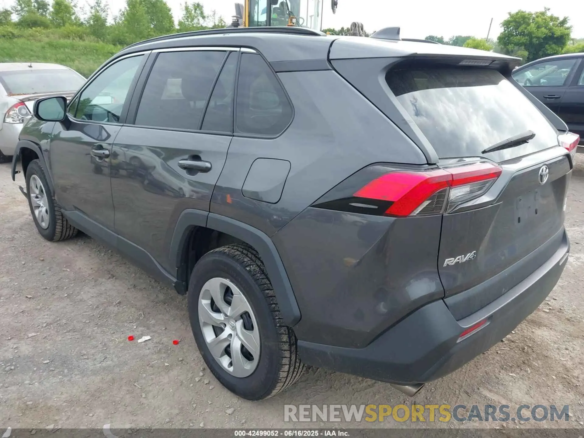 3 Фотография поврежденного автомобиля 2T3F1RFVXKW024450 TOYOTA RAV4 2019