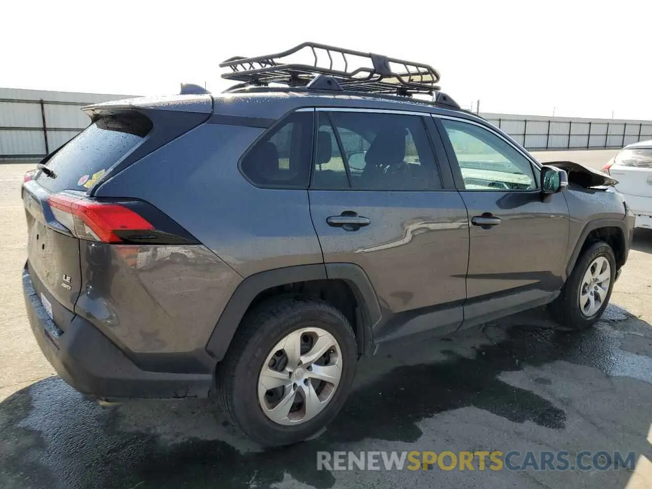 3 Фотография поврежденного автомобиля 2T3G1RFV1KW037804 TOYOTA RAV4 2019