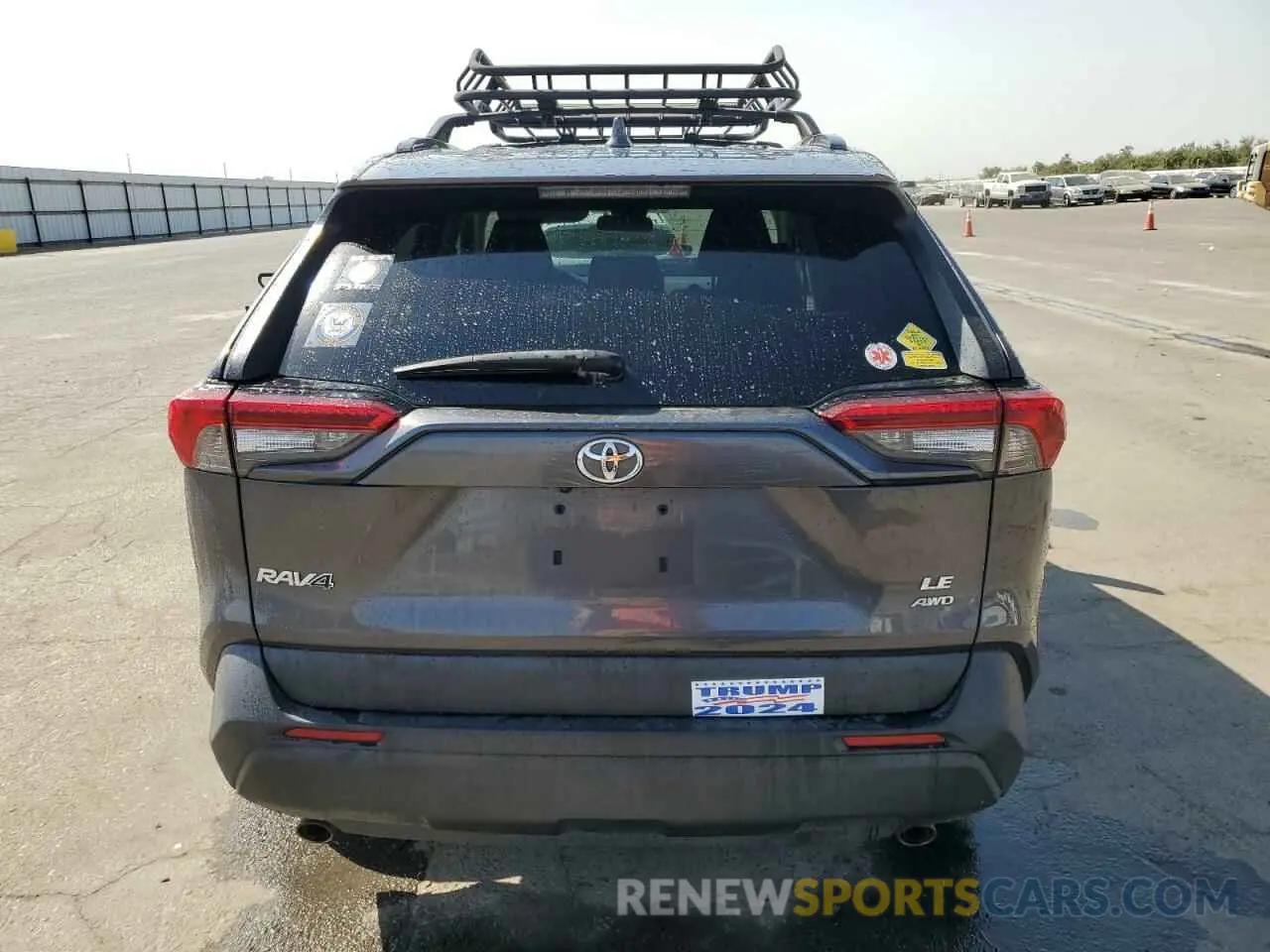 6 Фотография поврежденного автомобиля 2T3G1RFV1KW037804 TOYOTA RAV4 2019