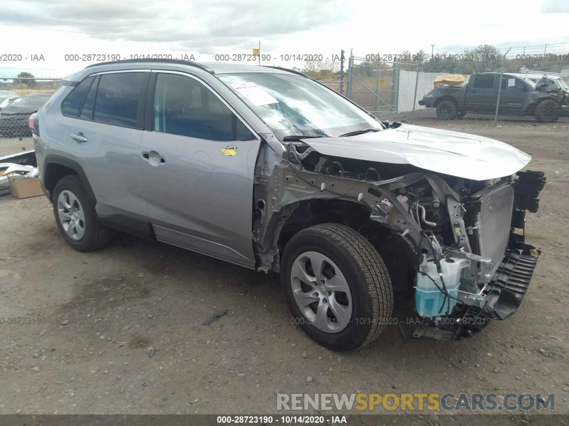 1 Photograph of a damaged car 2T3G1RFV3KC048806 TOYOTA RAV4 2019