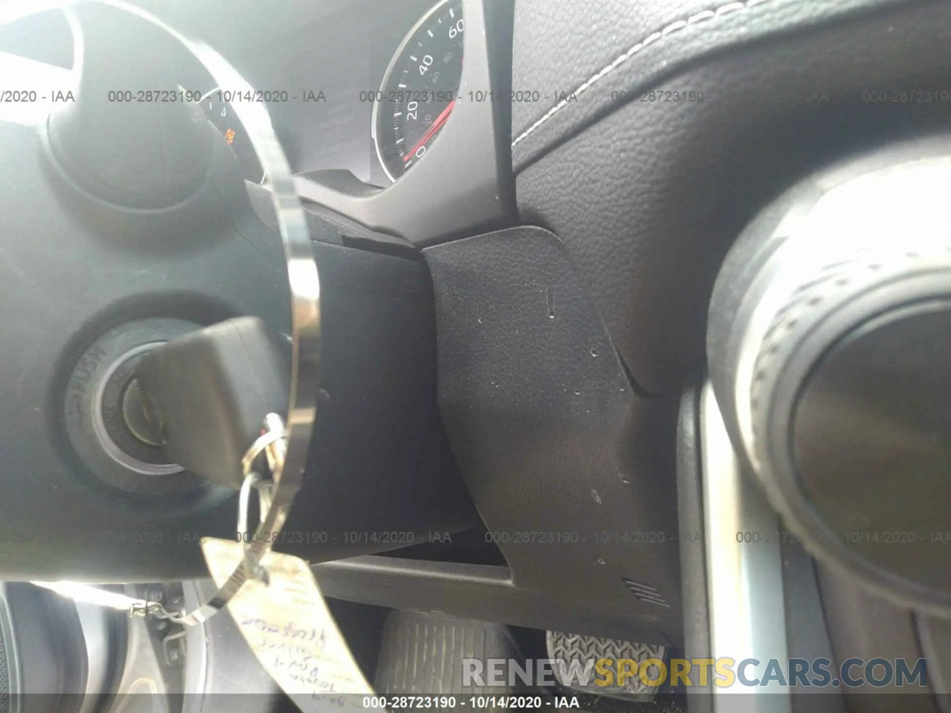 11 Photograph of a damaged car 2T3G1RFV3KC048806 TOYOTA RAV4 2019
