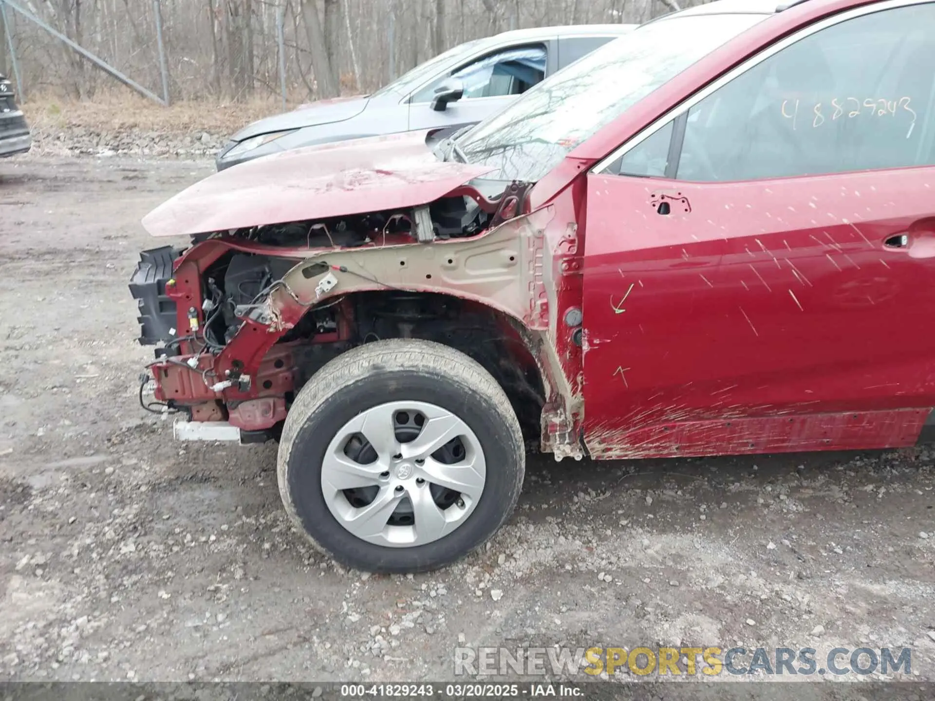 6 Фотография поврежденного автомобиля 2T3G1RFV3KC051706 TOYOTA RAV4 2019