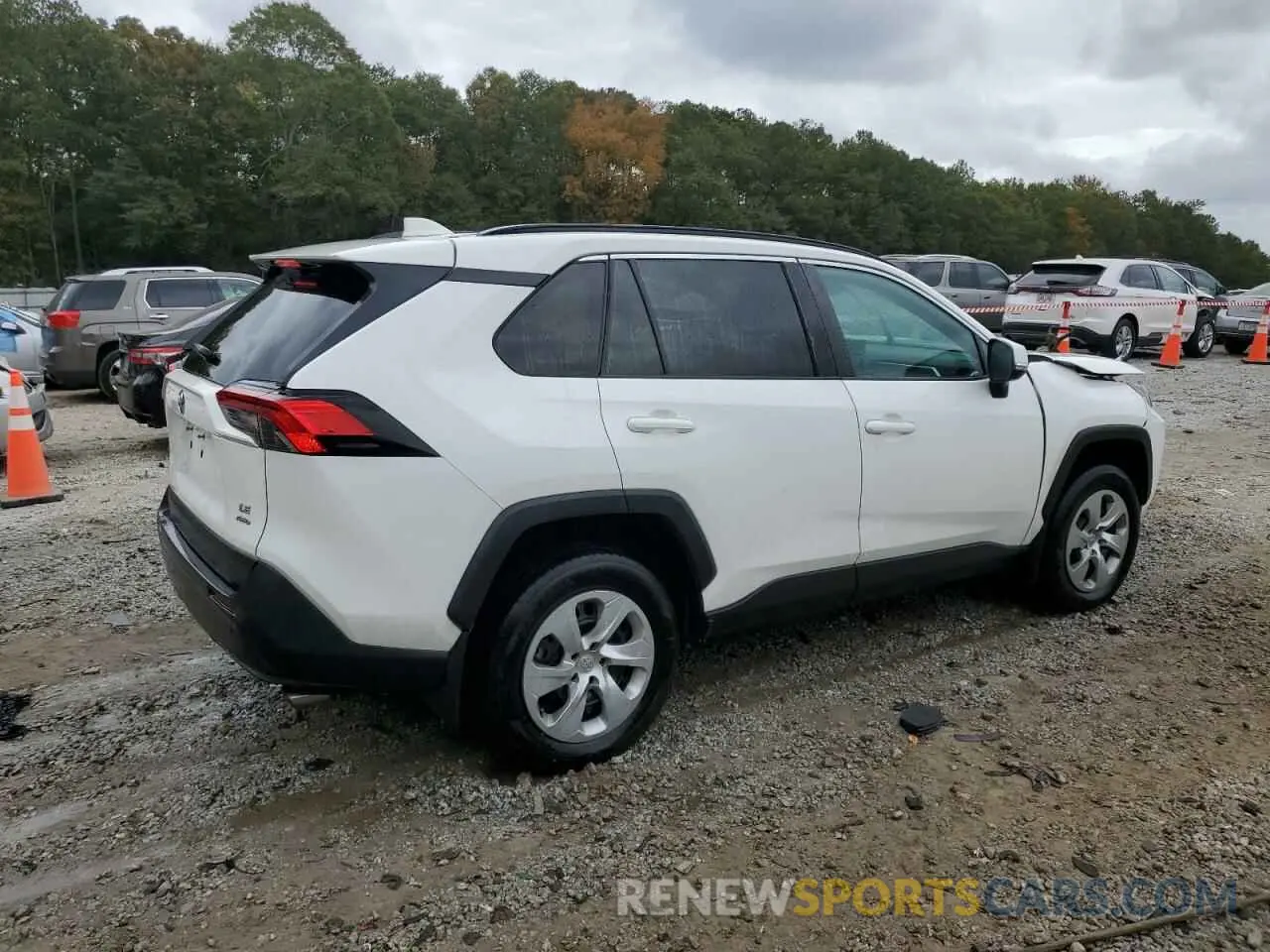 3 Photograph of a damaged car 2T3G1RFV5KC019050 TOYOTA RAV4 2019