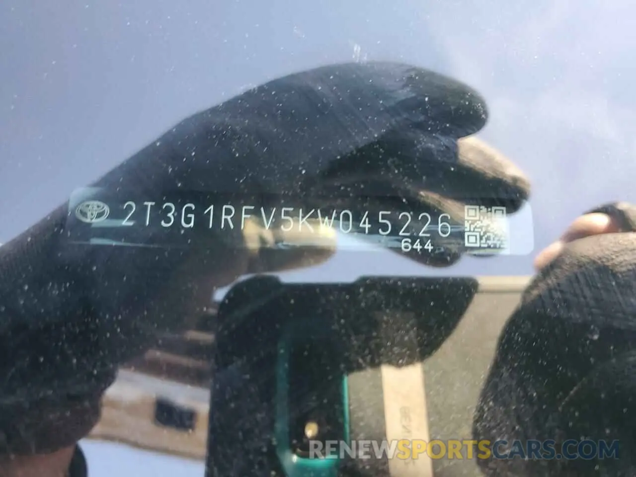 13 Photograph of a damaged car 2T3G1RFV5KW045226 TOYOTA RAV4 2019