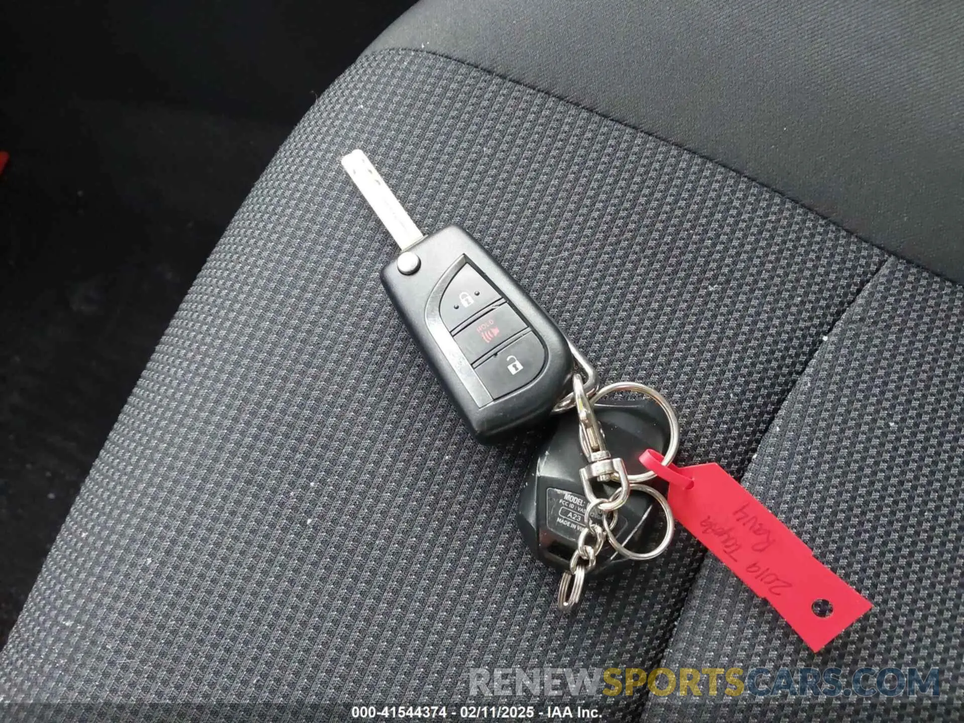 11 Фотография поврежденного автомобиля 2T3G1RFV6KC031823 TOYOTA RAV4 2019