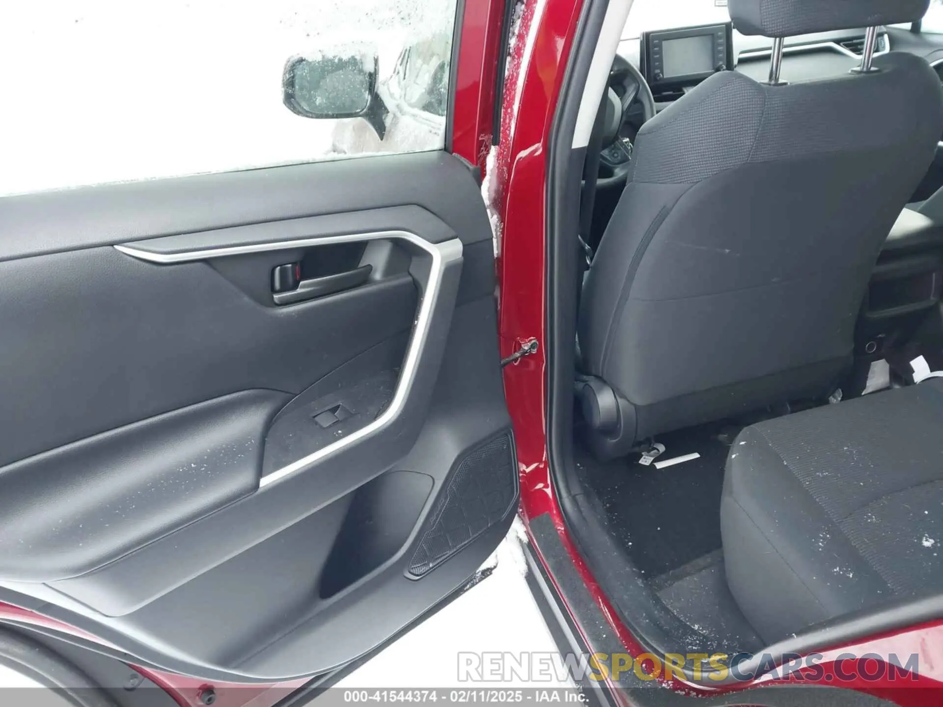 8 Фотография поврежденного автомобиля 2T3G1RFV6KC031823 TOYOTA RAV4 2019