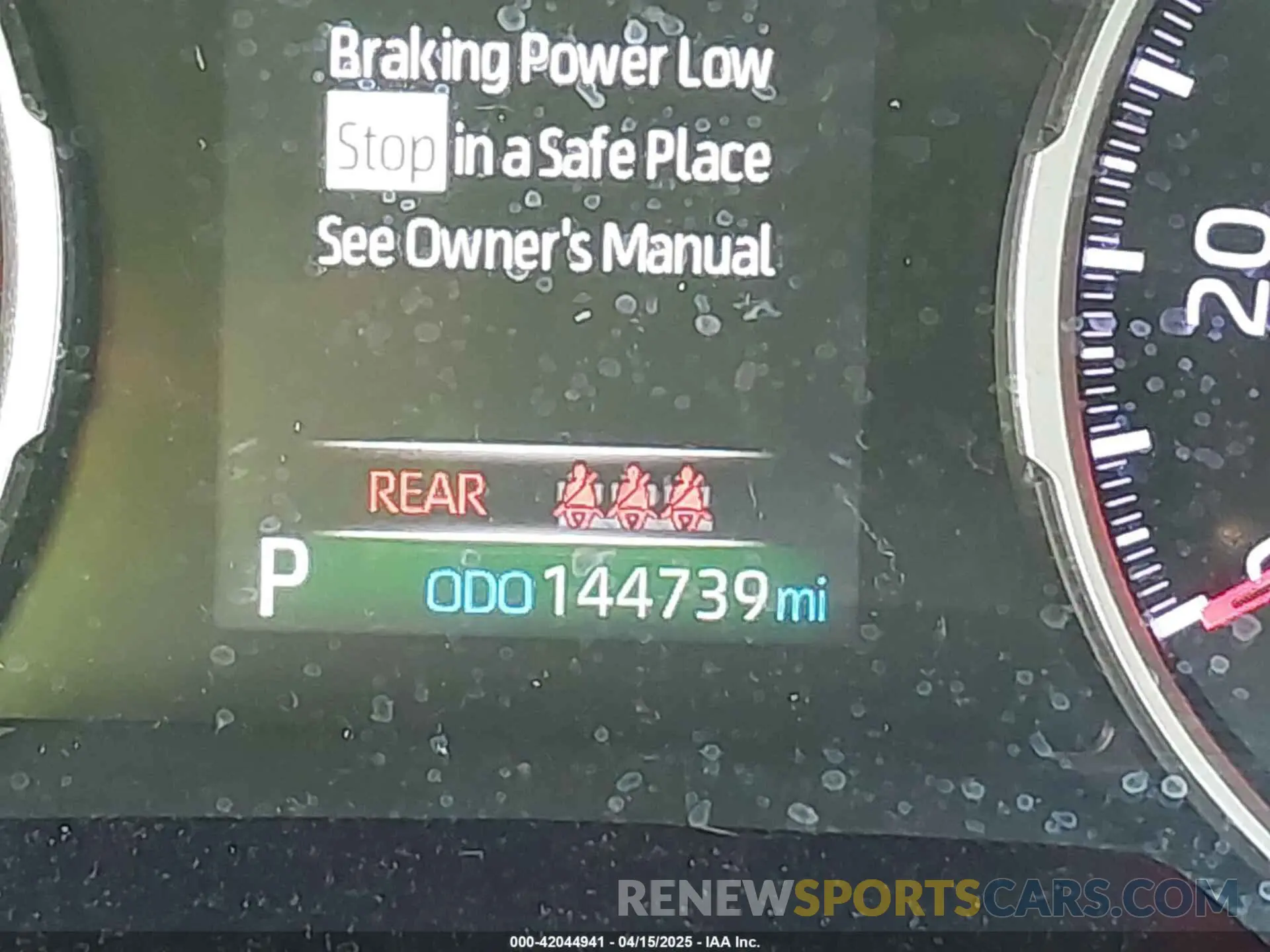 15 Photograph of a damaged car 2T3G1RFV6KW043811 TOYOTA RAV4 2019
