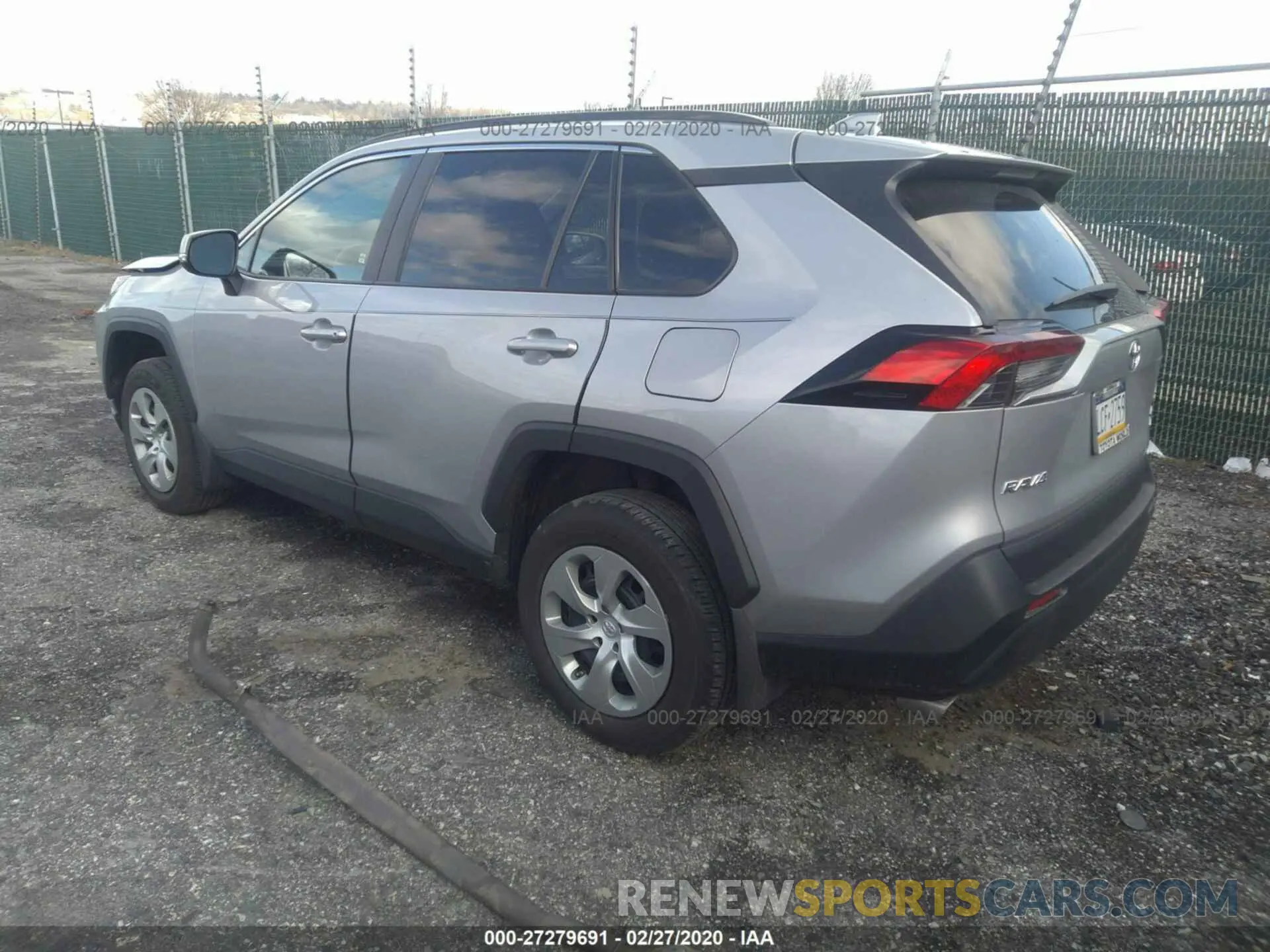 3 Photograph of a damaged car 2T3G1RFV6KW062276 TOYOTA RAV4 2019