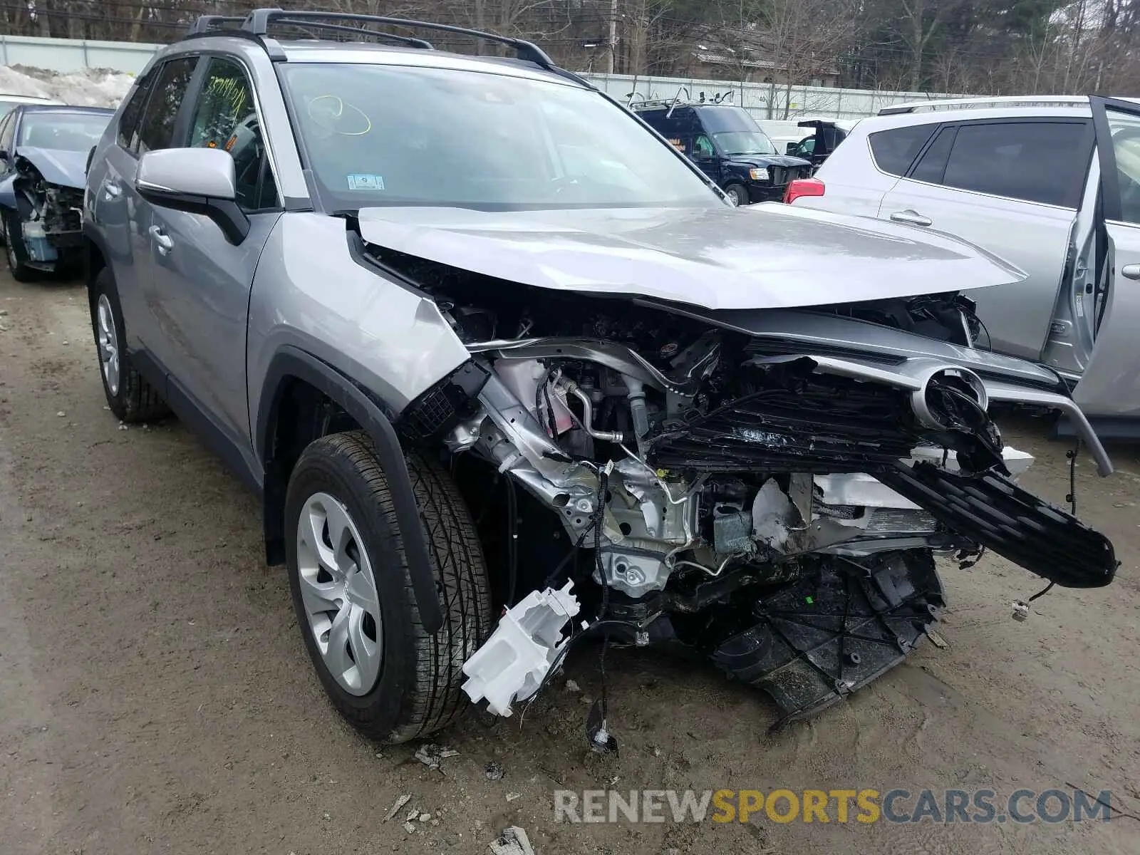 1 Photograph of a damaged car 2T3G1RFV9KC037261 TOYOTA RAV4 2019