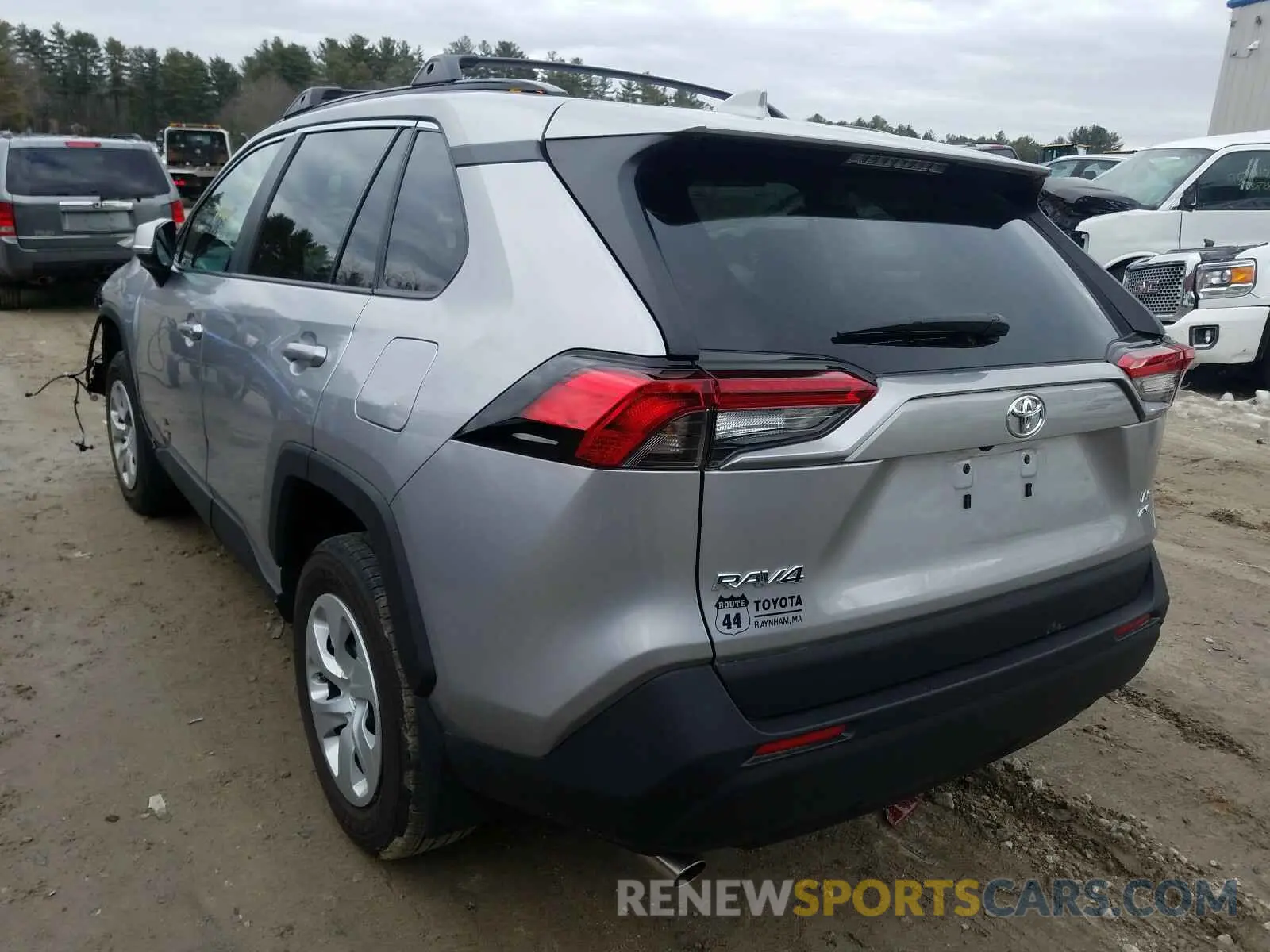 3 Photograph of a damaged car 2T3G1RFV9KC037261 TOYOTA RAV4 2019