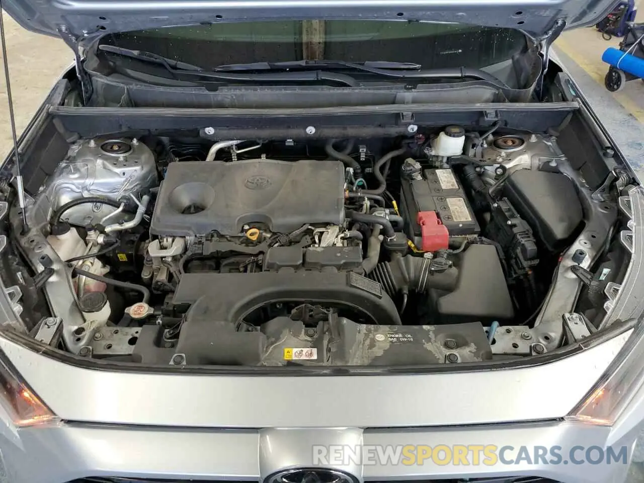 12 Photograph of a damaged car 2T3G1RFVXKW074236 TOYOTA RAV4 2019