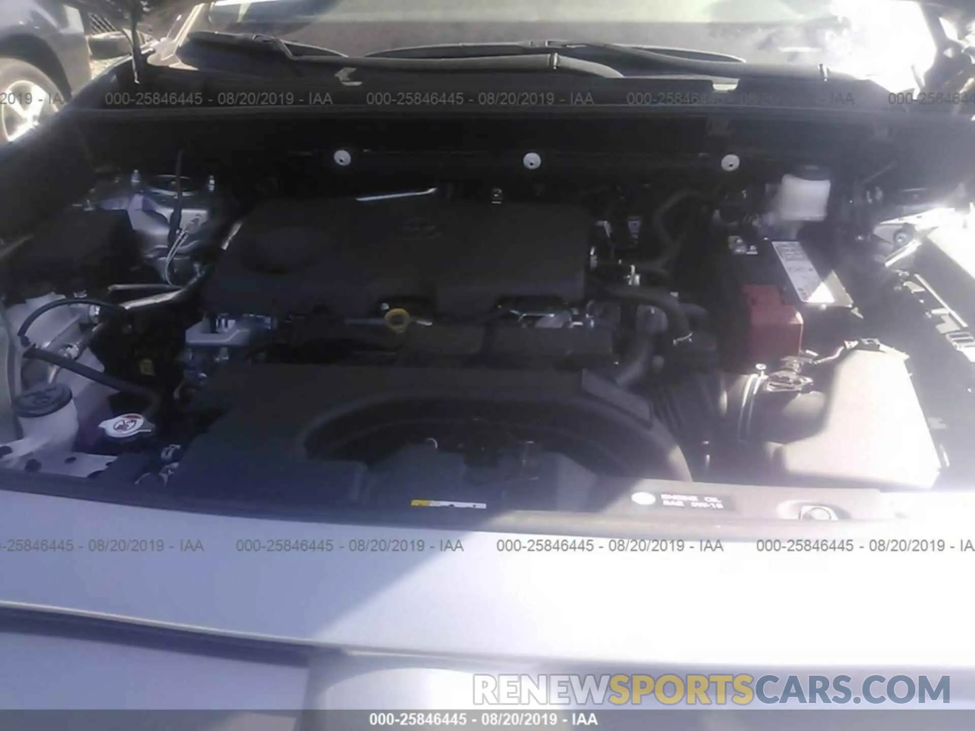10 Photograph of a damaged car 2T3H1RFV0KC009479 TOYOTA RAV4 2019