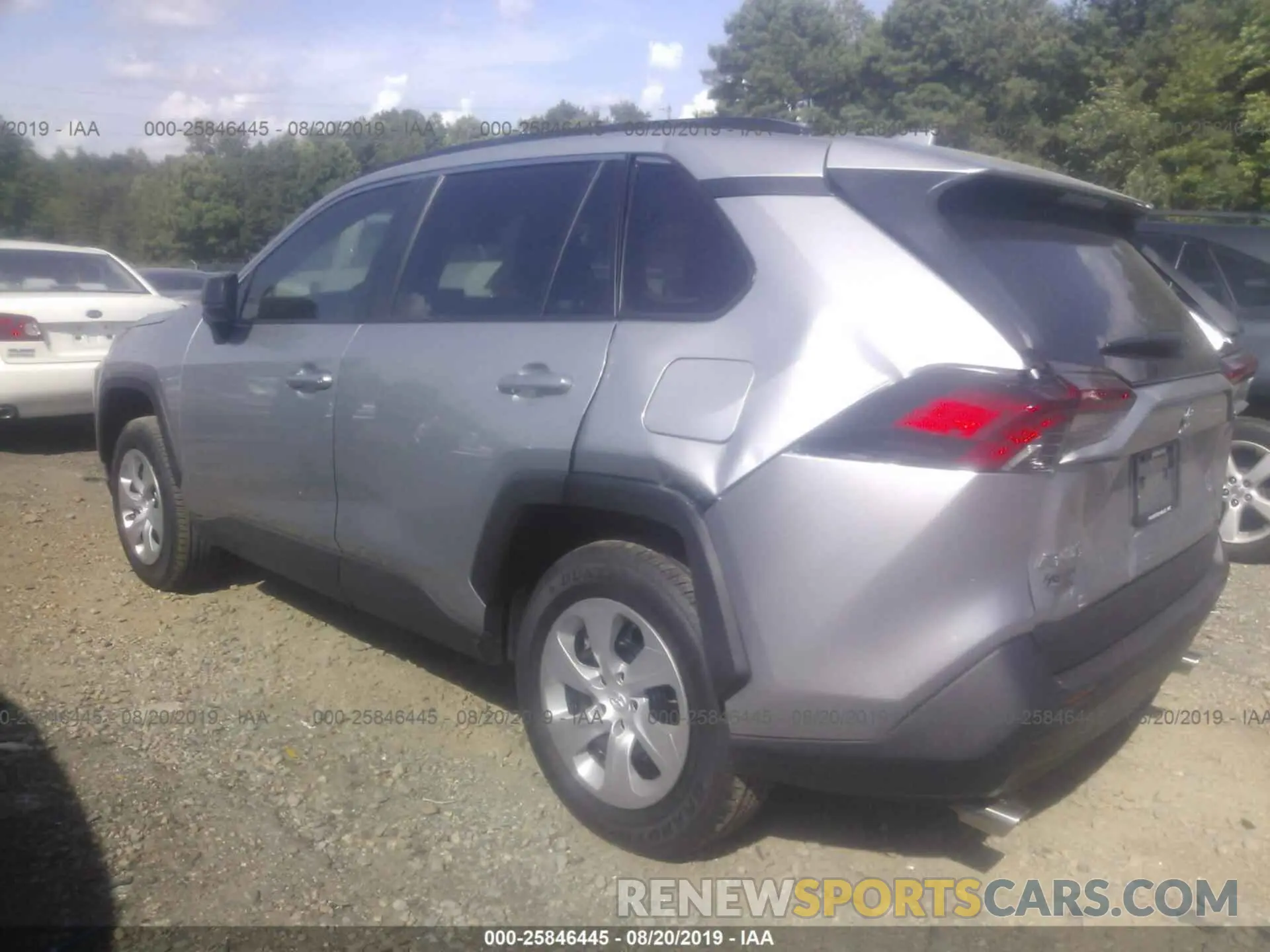 3 Photograph of a damaged car 2T3H1RFV0KC009479 TOYOTA RAV4 2019
