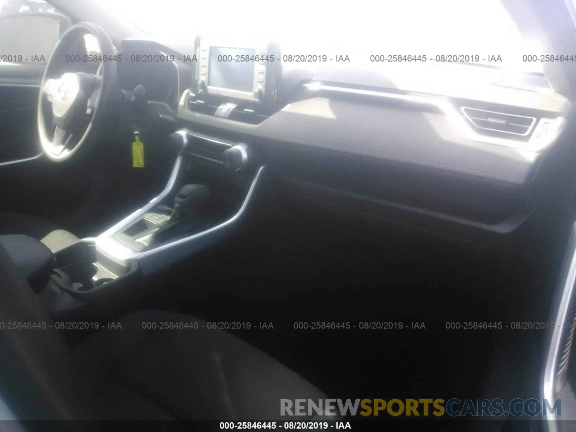 5 Photograph of a damaged car 2T3H1RFV0KC009479 TOYOTA RAV4 2019