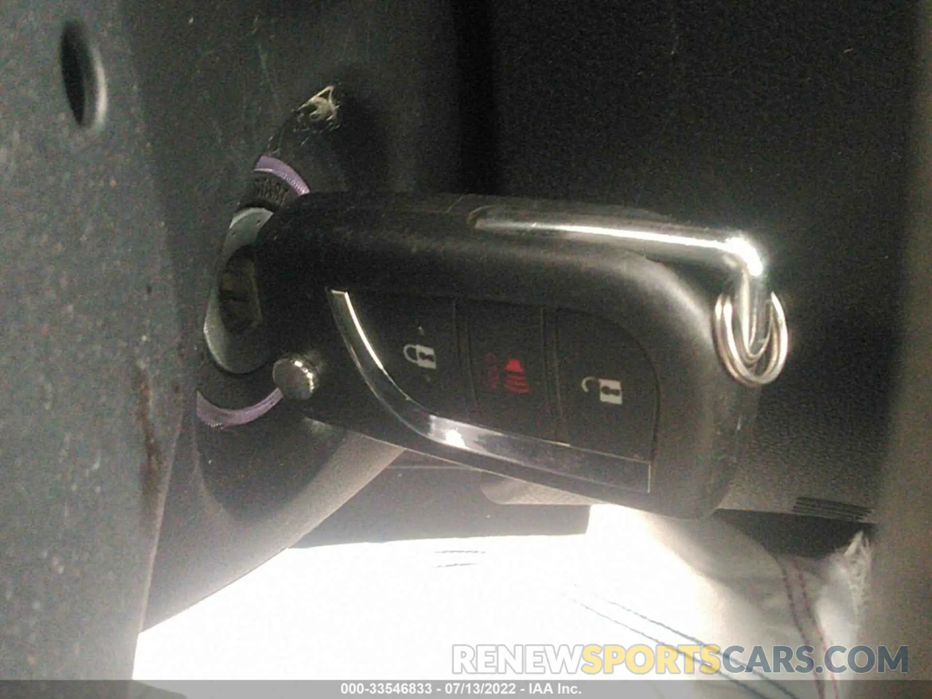 11 Фотография поврежденного автомобиля 2T3H1RFV0KW005611 TOYOTA RAV4 2019