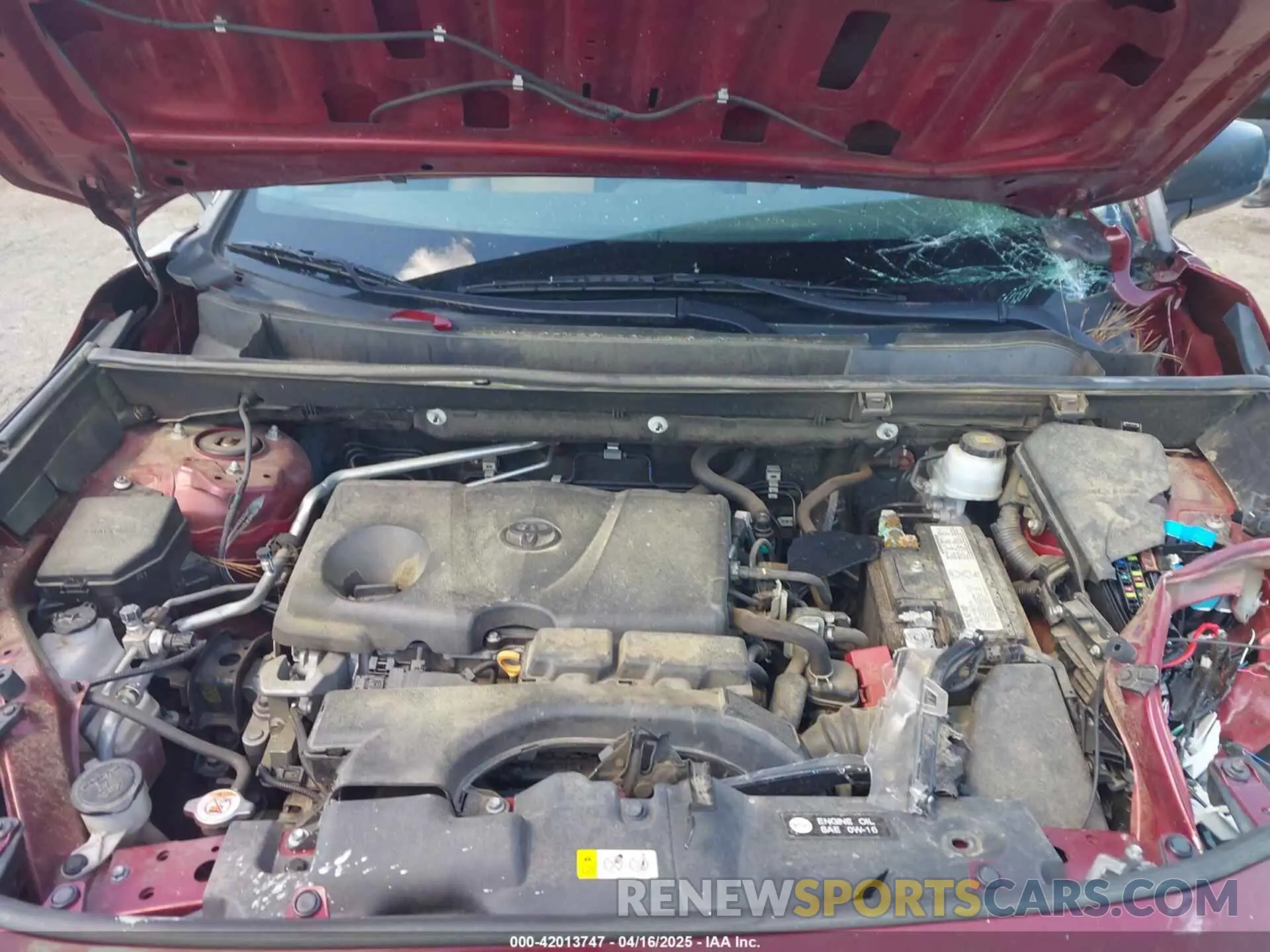 10 Фотография поврежденного автомобиля 2T3H1RFV0KW040262 TOYOTA RAV4 2019