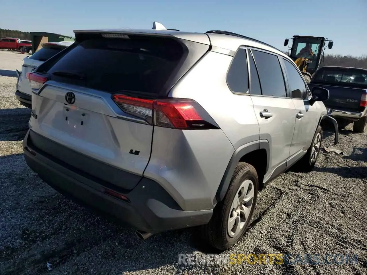 3 Photograph of a damaged car 2T3H1RFV0KW056252 TOYOTA RAV4 2019