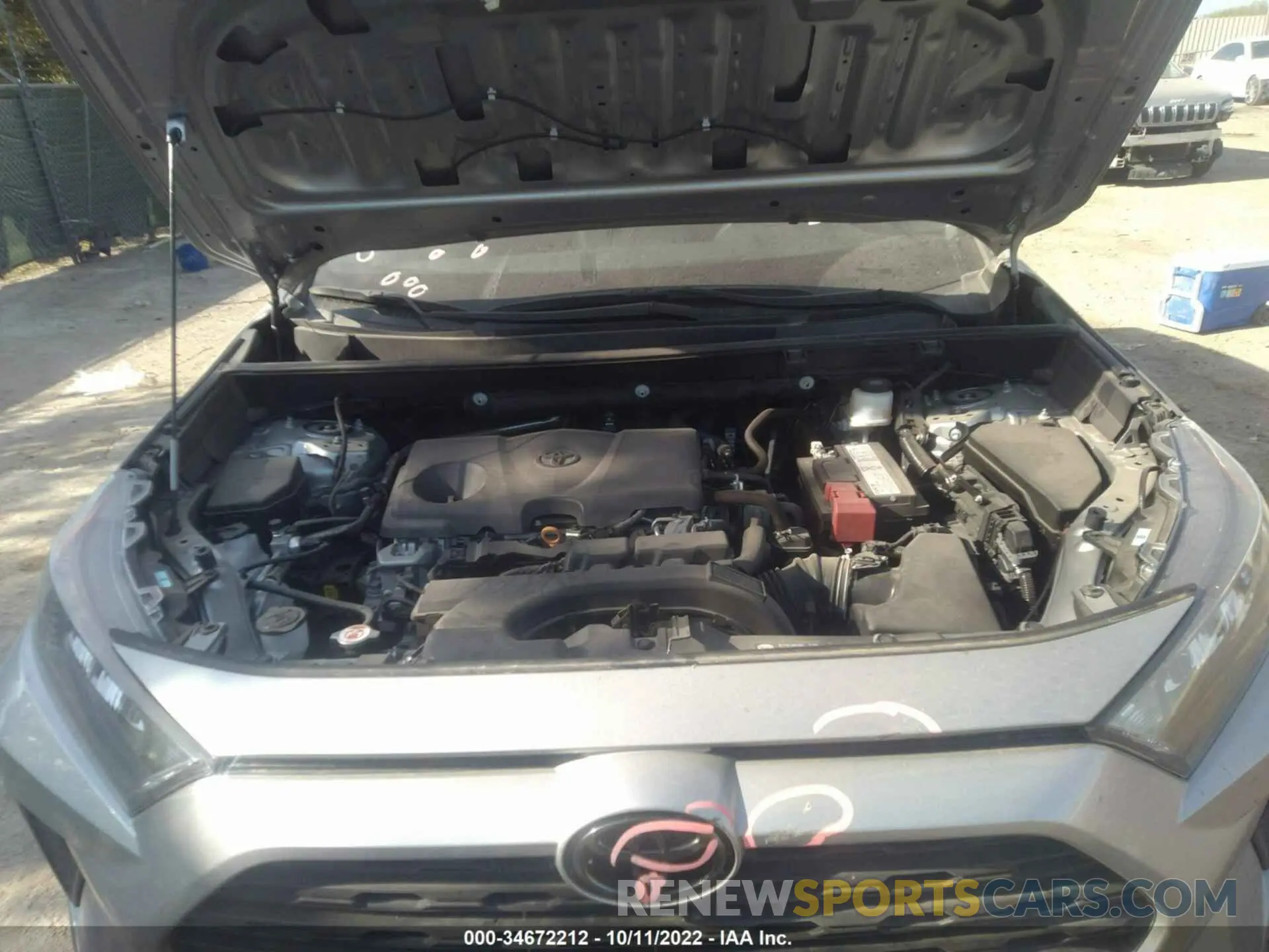 10 Фотография поврежденного автомобиля 2T3H1RFV1KC018613 TOYOTA RAV4 2019