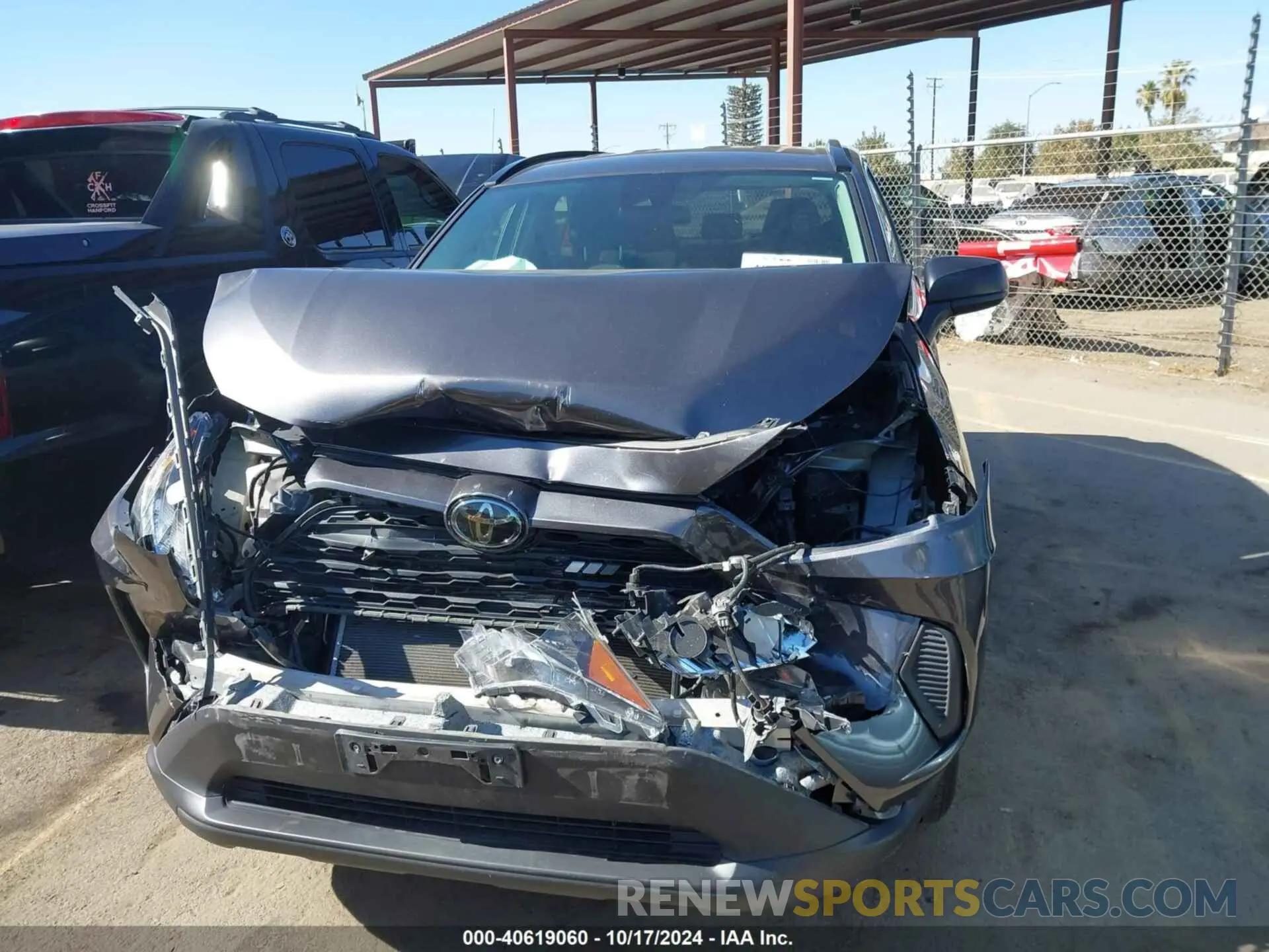12 Photograph of a damaged car 2T3H1RFV1KW002815 TOYOTA RAV4 2019