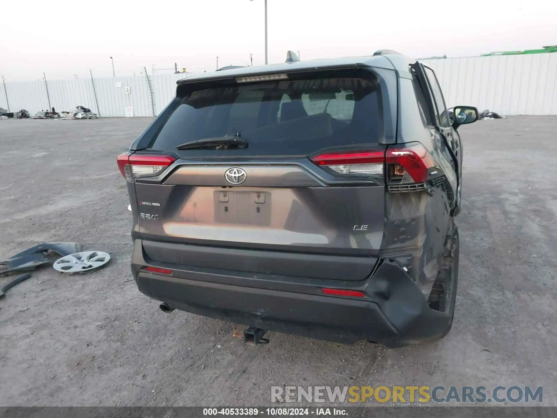 17 Фотография поврежденного автомобиля 2T3H1RFV1KW015676 TOYOTA RAV4 2019