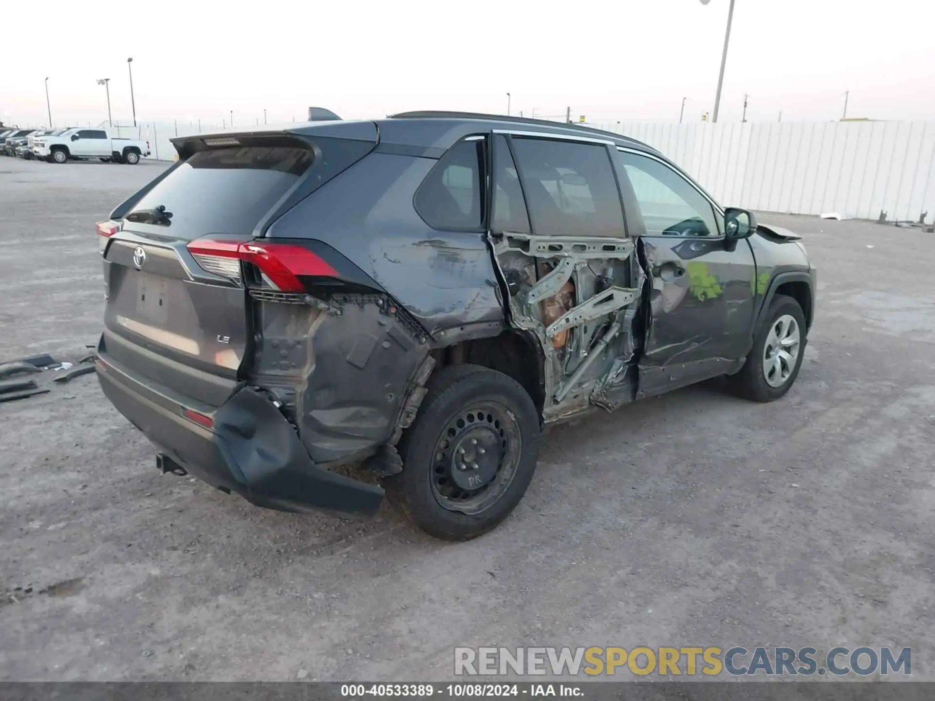 4 Фотография поврежденного автомобиля 2T3H1RFV1KW015676 TOYOTA RAV4 2019