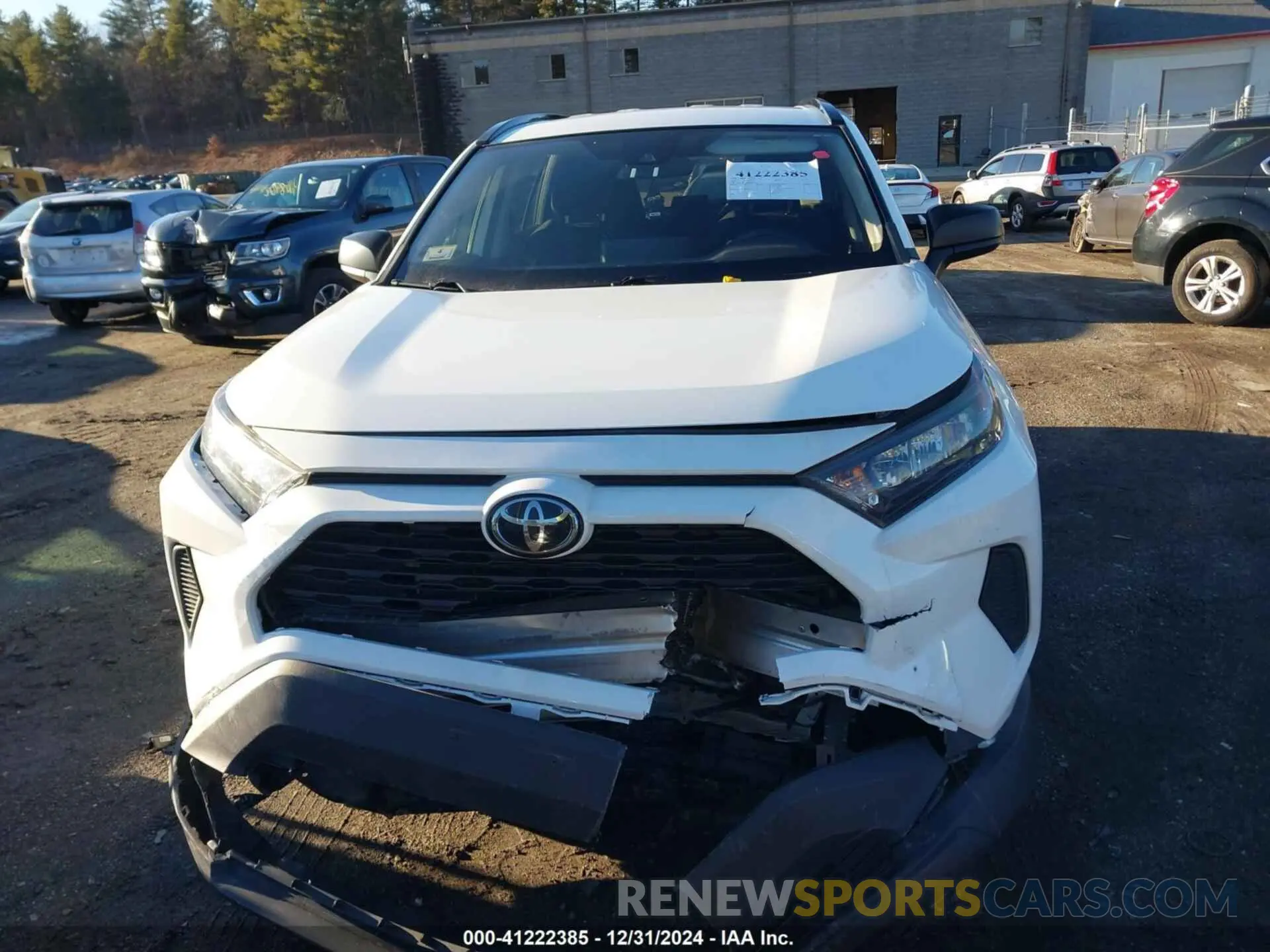 12 Фотография поврежденного автомобиля 2T3H1RFV1KW055286 TOYOTA RAV4 2019