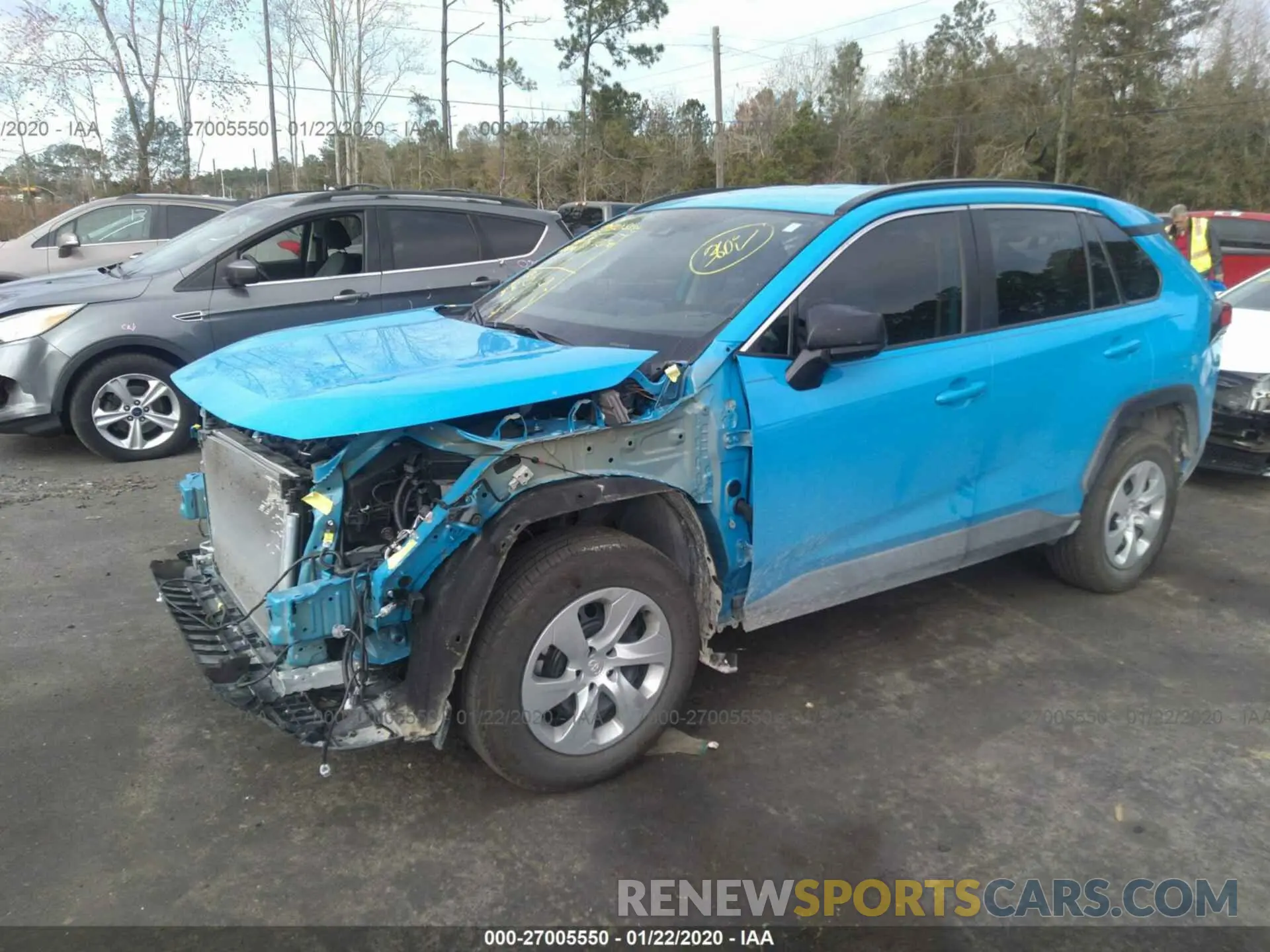 2 Photograph of a damaged car 2T3H1RFV2KW044975 TOYOTA RAV4 2019