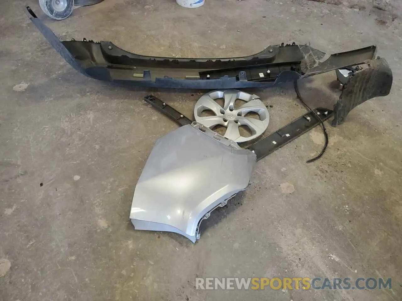 13 Фотография поврежденного автомобиля 2T3H1RFV3KC006561 TOYOTA RAV4 2019