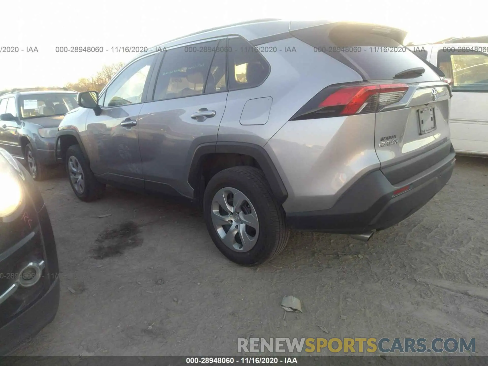 3 Photograph of a damaged car 2T3H1RFV3KC023604 TOYOTA RAV4 2019