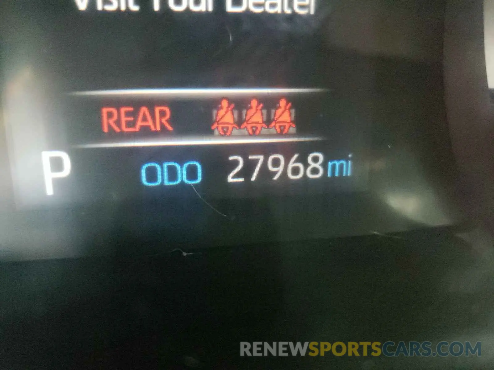 8 Photograph of a damaged car 2T3H1RFV3KW008194 TOYOTA RAV4 2019