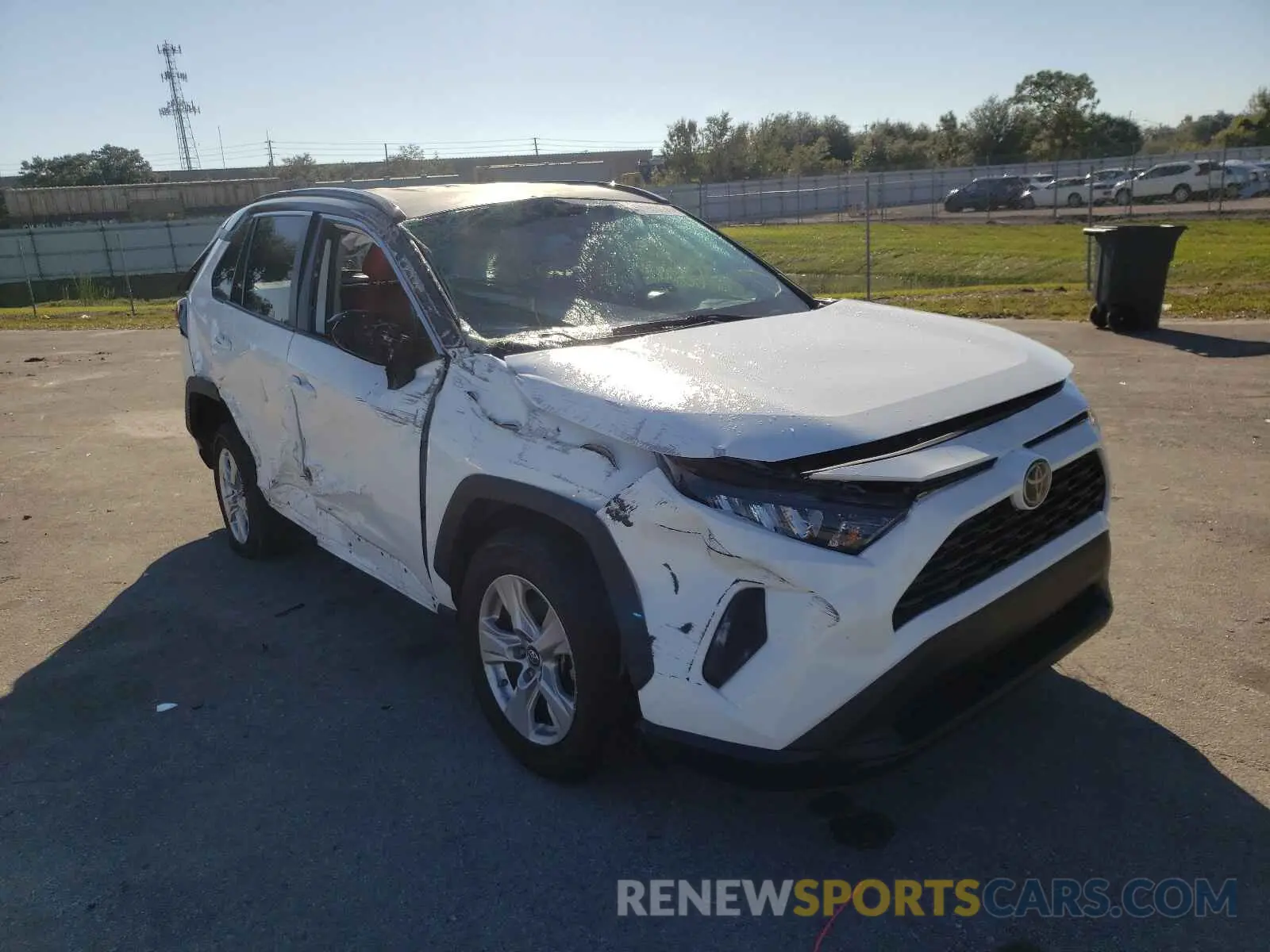 1 Фотография поврежденного автомобиля 2T3H1RFV3KW017932 TOYOTA RAV4 2019