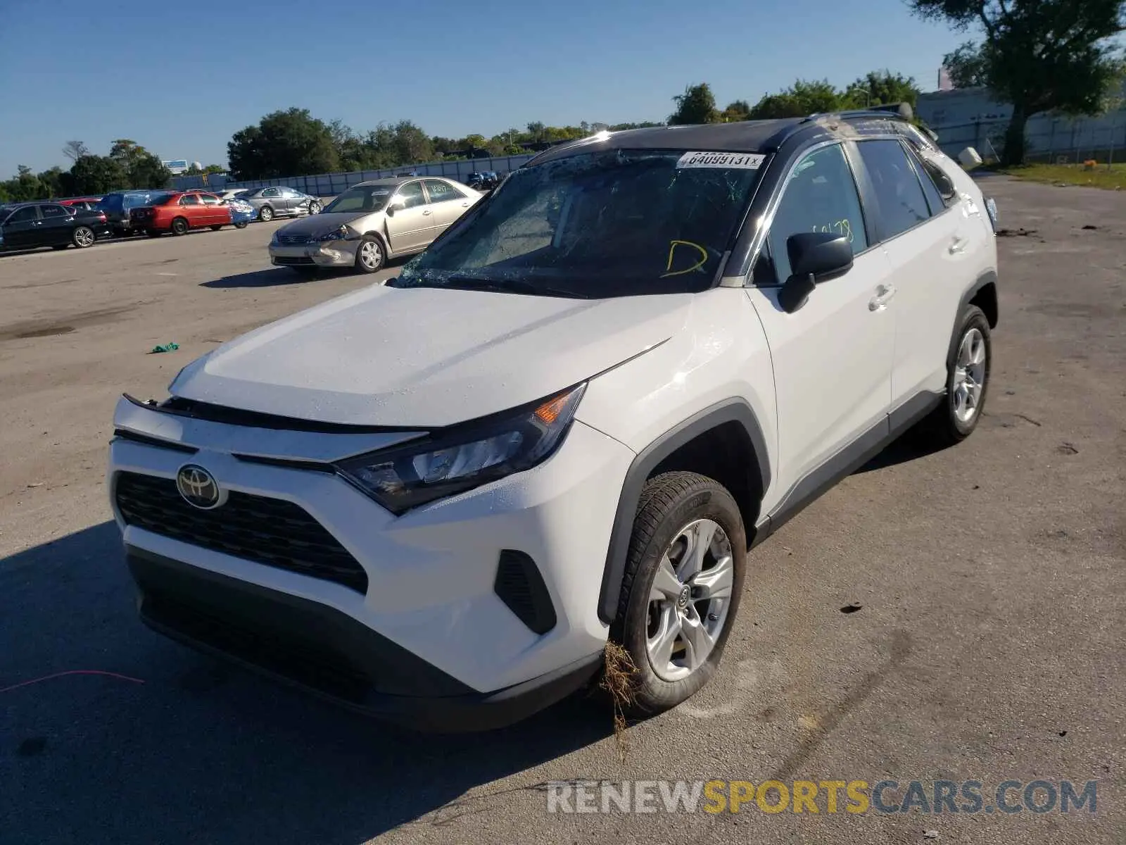 2 Фотография поврежденного автомобиля 2T3H1RFV3KW017932 TOYOTA RAV4 2019