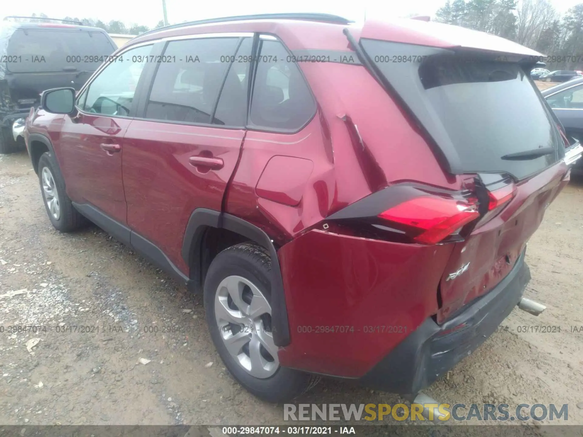 3 Photograph of a damaged car 2T3H1RFV3KW037517 TOYOTA RAV4 2019