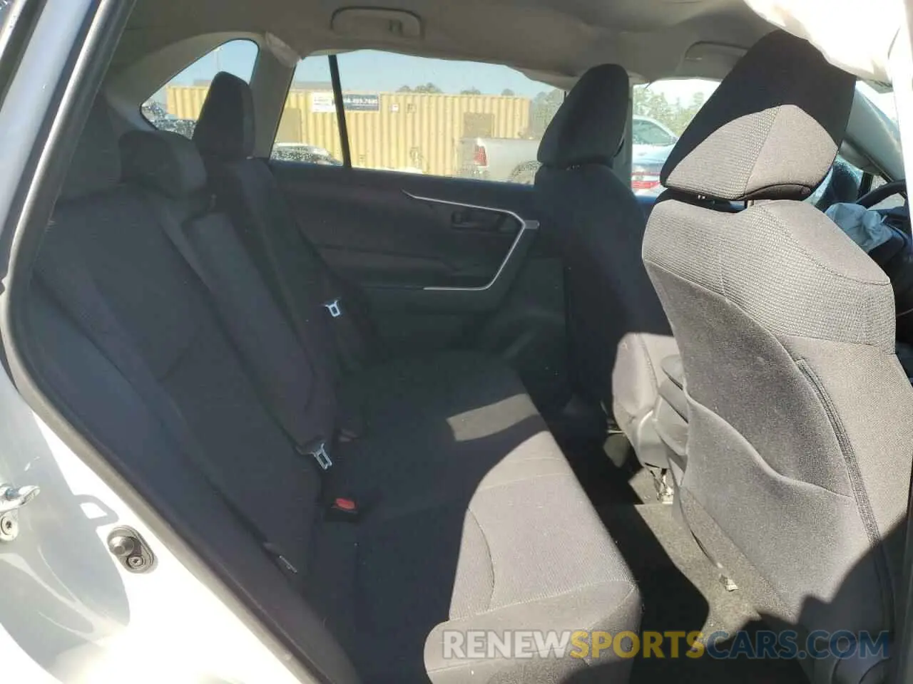 11 Фотография поврежденного автомобиля 2T3H1RFV4KC027399 TOYOTA RAV4 2019