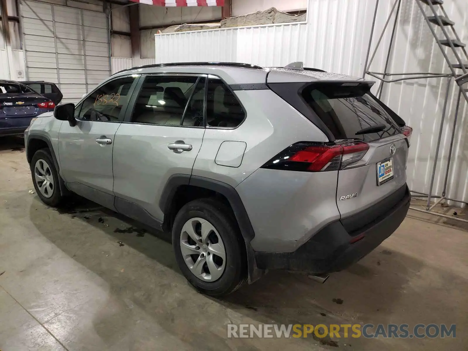3 Photograph of a damaged car 2T3H1RFV5KW020086 TOYOTA RAV4 2019