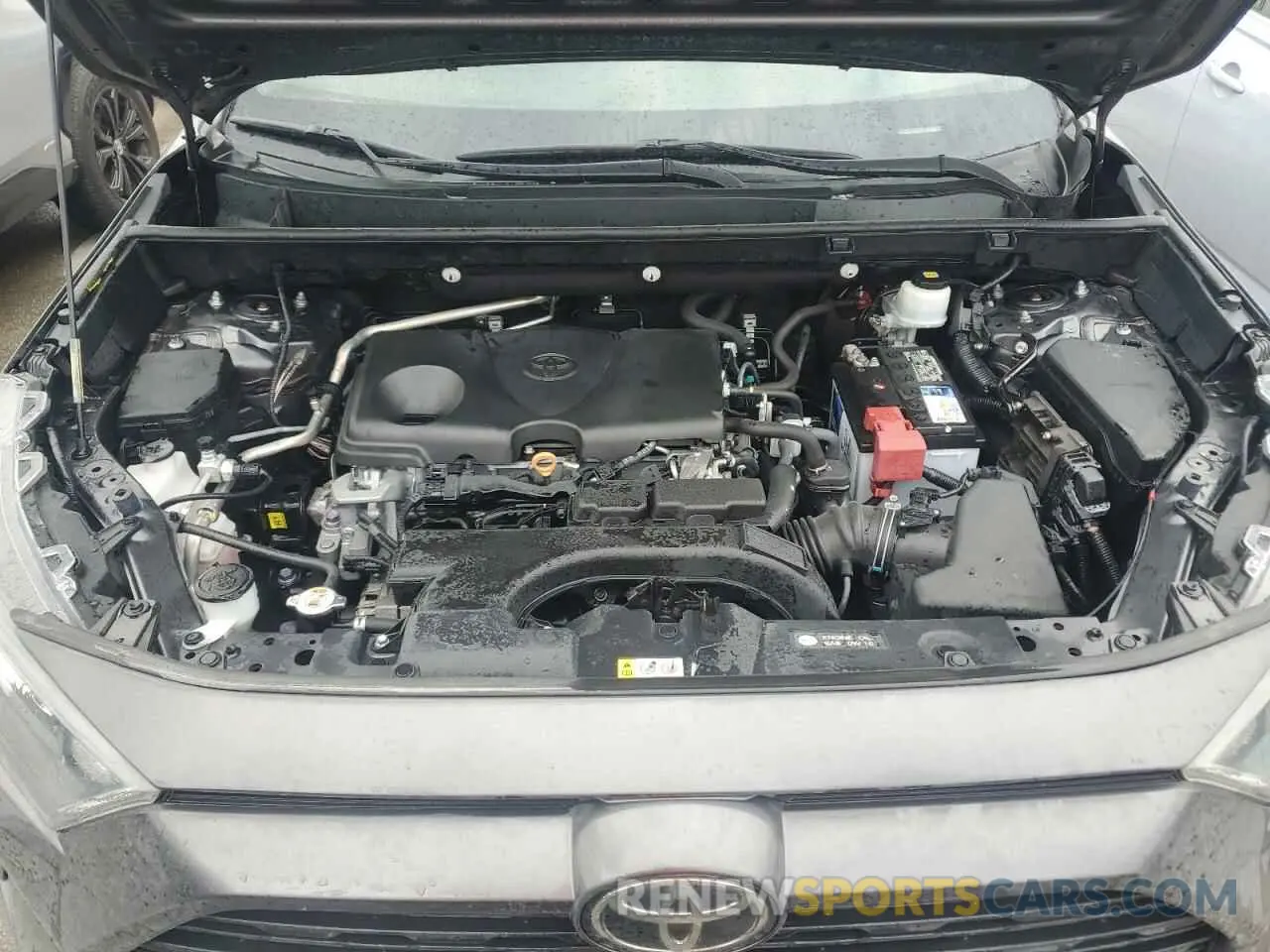 12 Photograph of a damaged car 2T3H1RFV5KW041343 TOYOTA RAV4 2019
