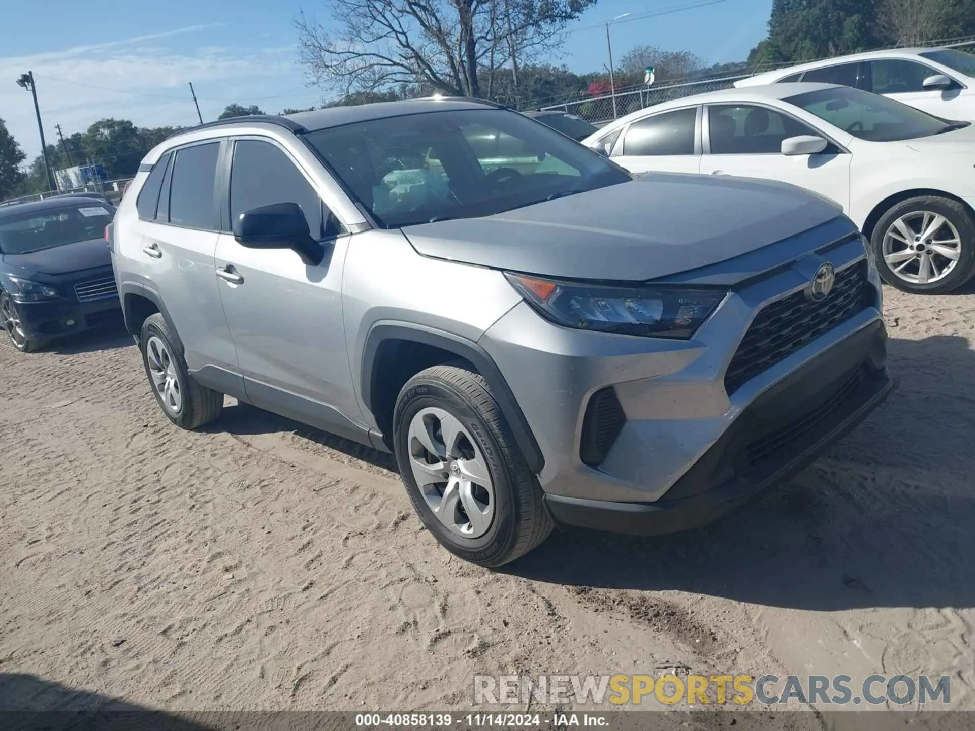 1 Фотография поврежденного автомобиля 2T3H1RFV5KW041617 TOYOTA RAV4 2019
