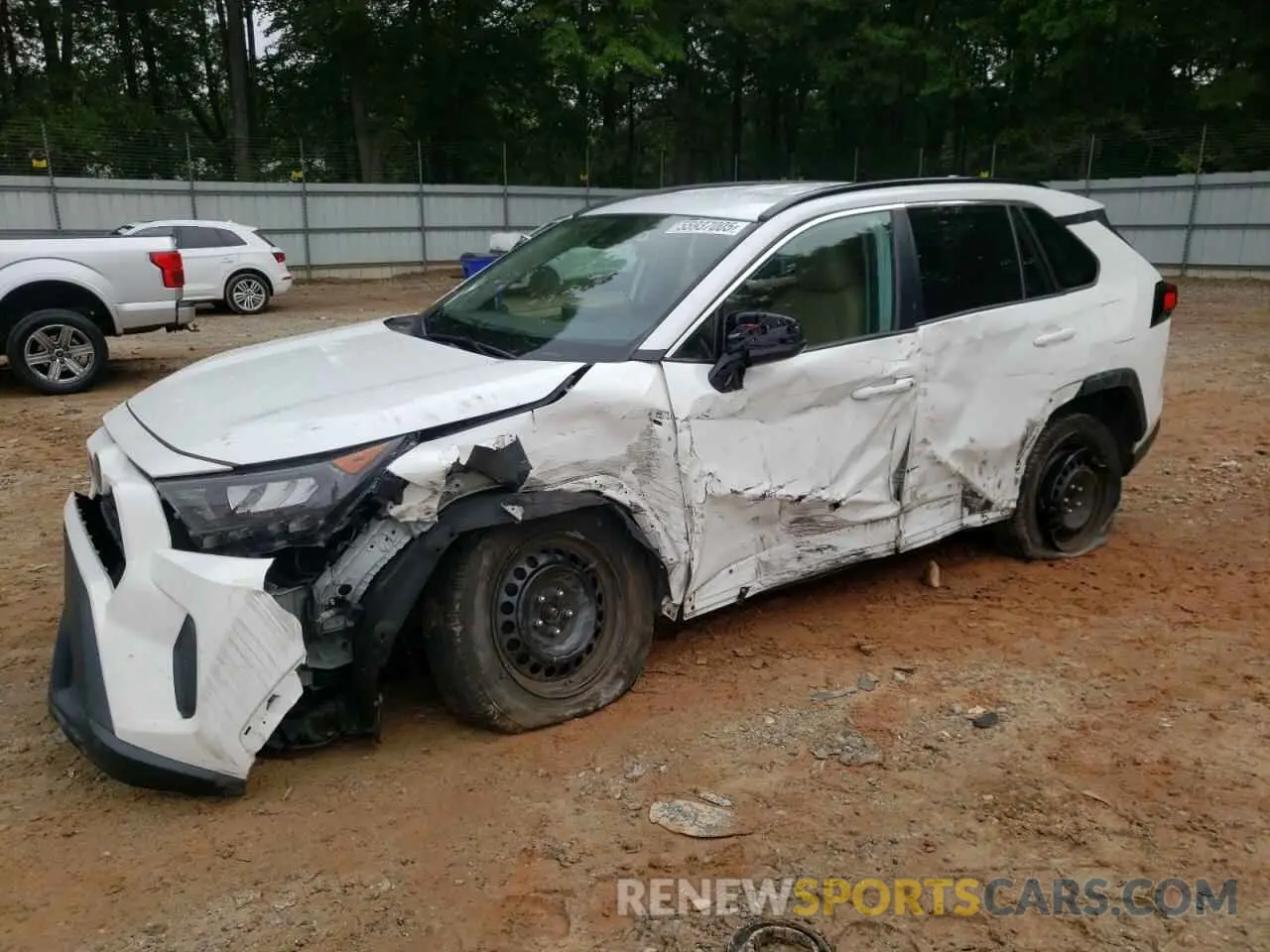 1 Photograph of a damaged car 2T3H1RFV5KW057543 TOYOTA RAV4 2019