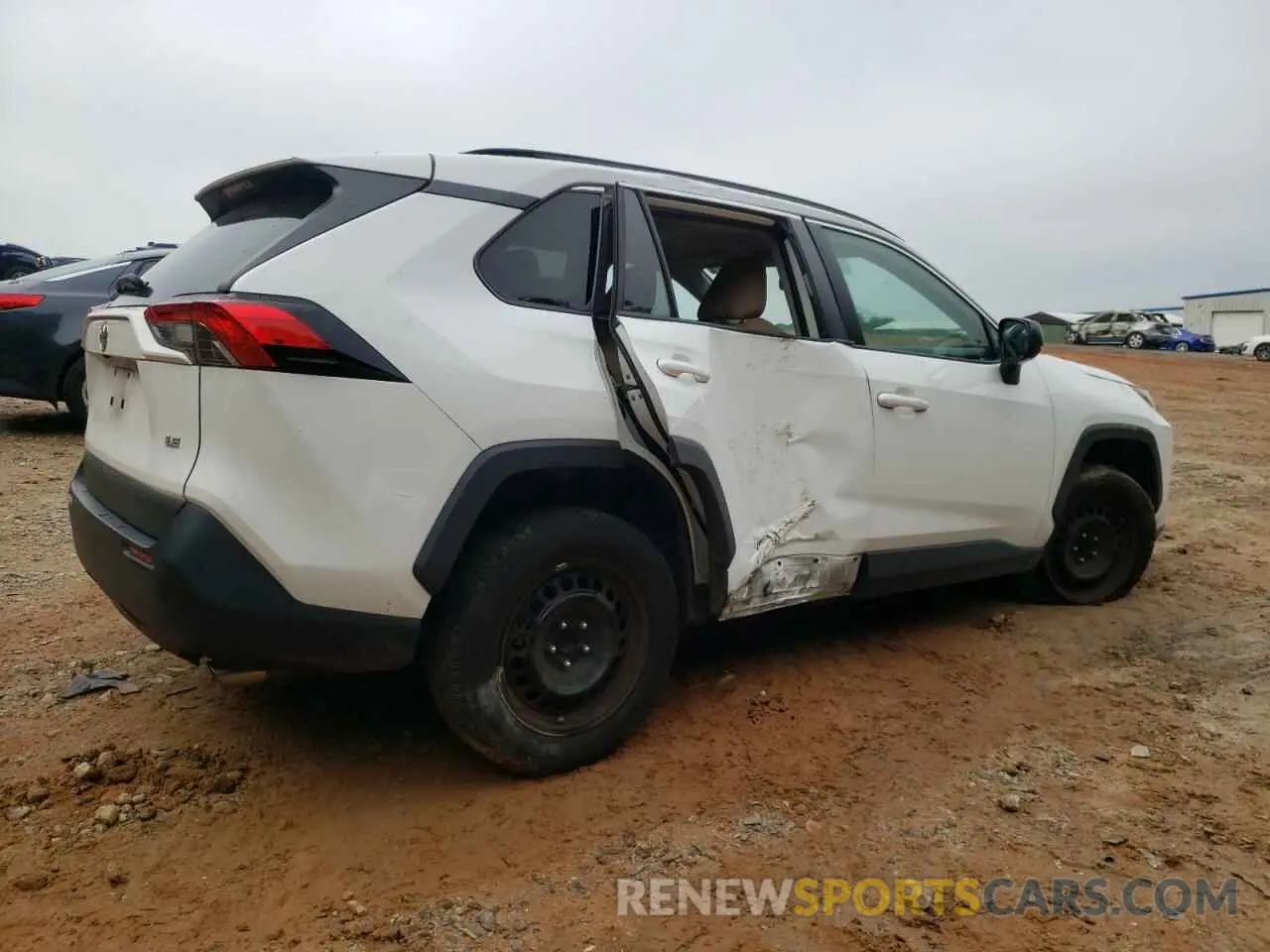 3 Photograph of a damaged car 2T3H1RFV5KW057543 TOYOTA RAV4 2019