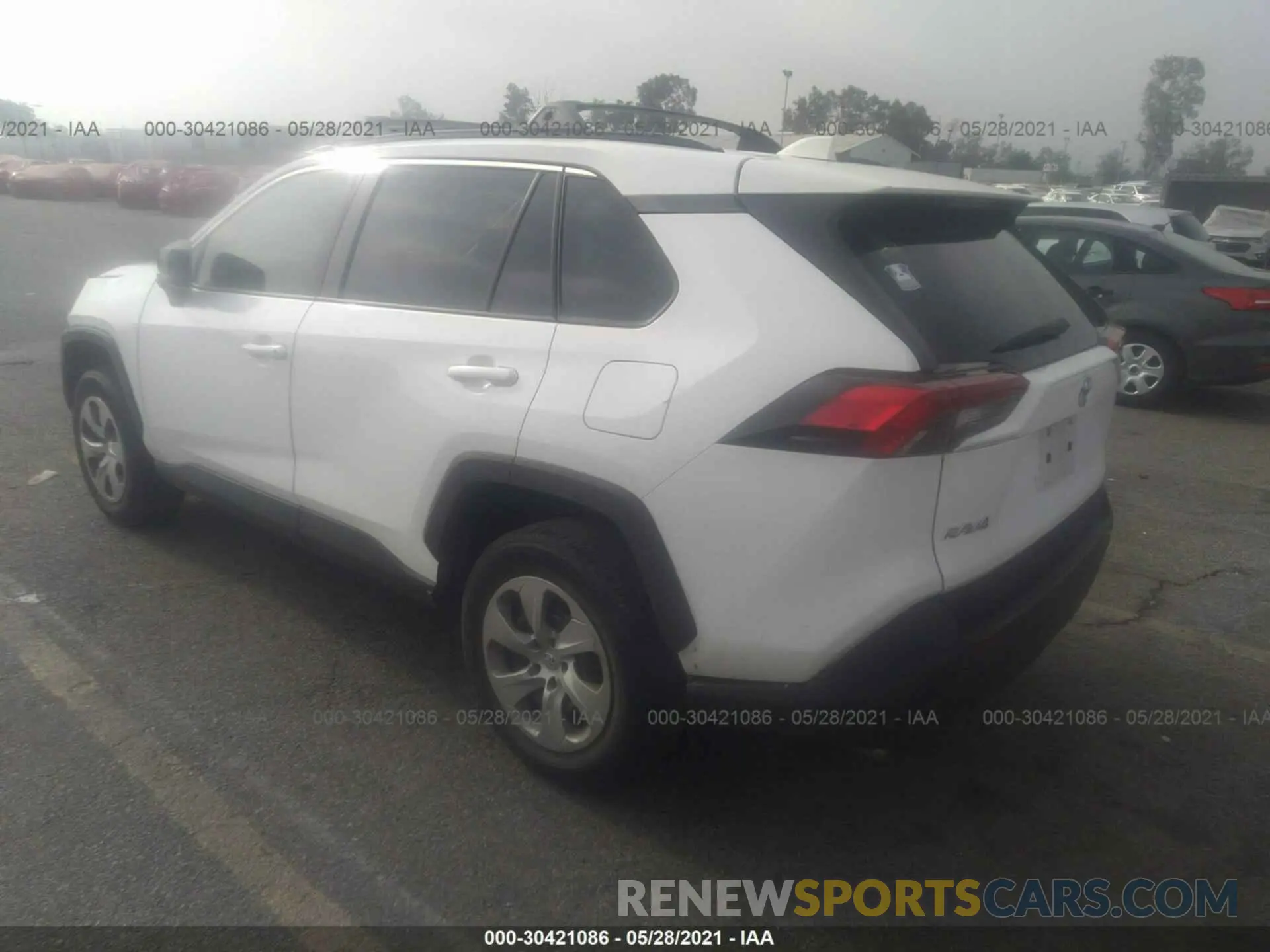 3 Photograph of a damaged car 2T3H1RFV6KC003735 TOYOTA RAV4 2019