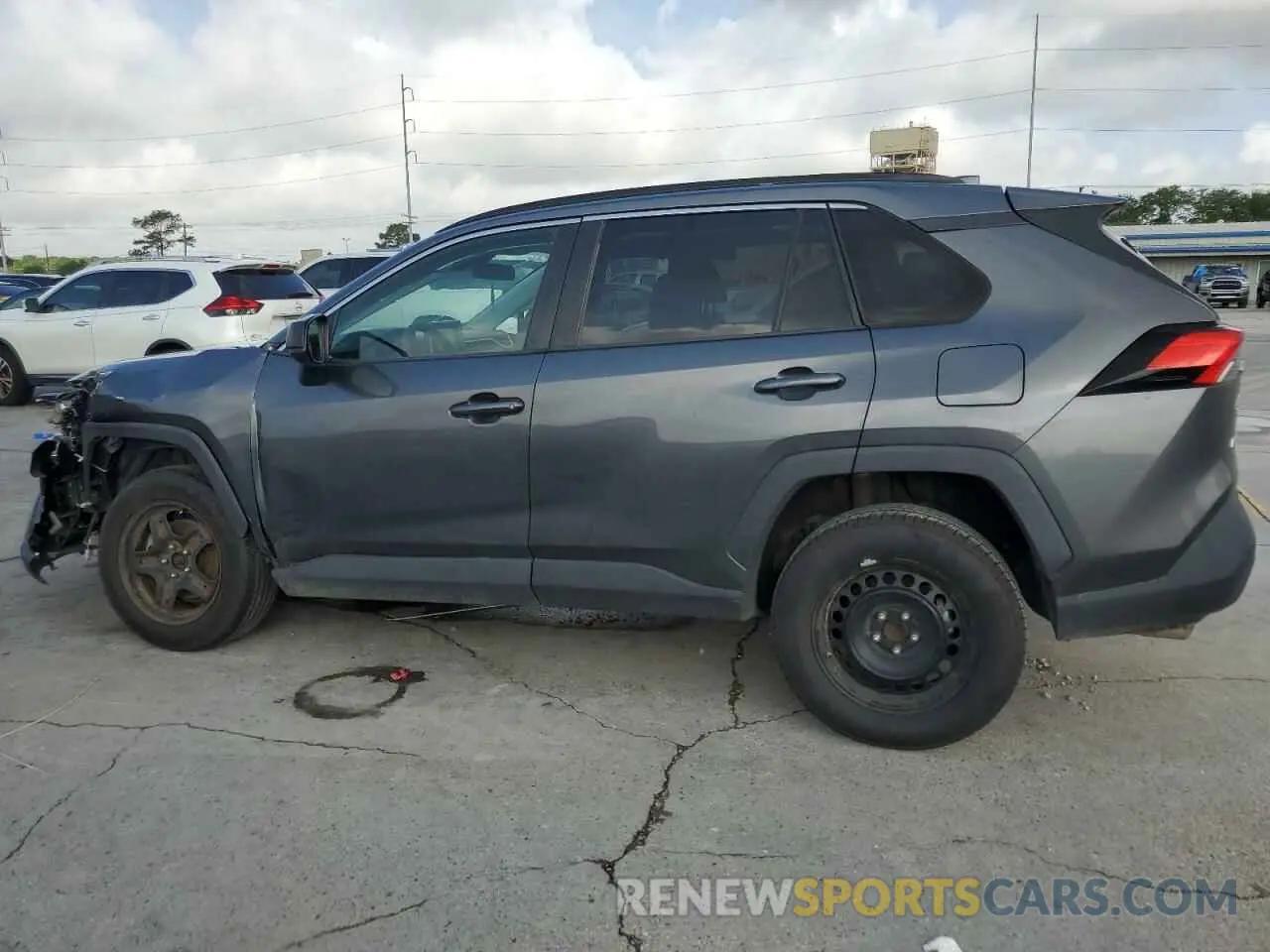 2 Photograph of a damaged car 2T3H1RFV6KC026528 TOYOTA RAV4 2019