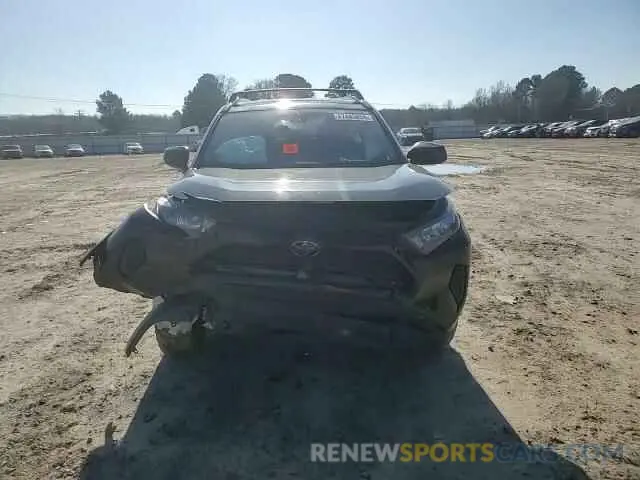 12 Photograph of a damaged car 2T3H1RFV6KW006312 TOYOTA RAV4 2019