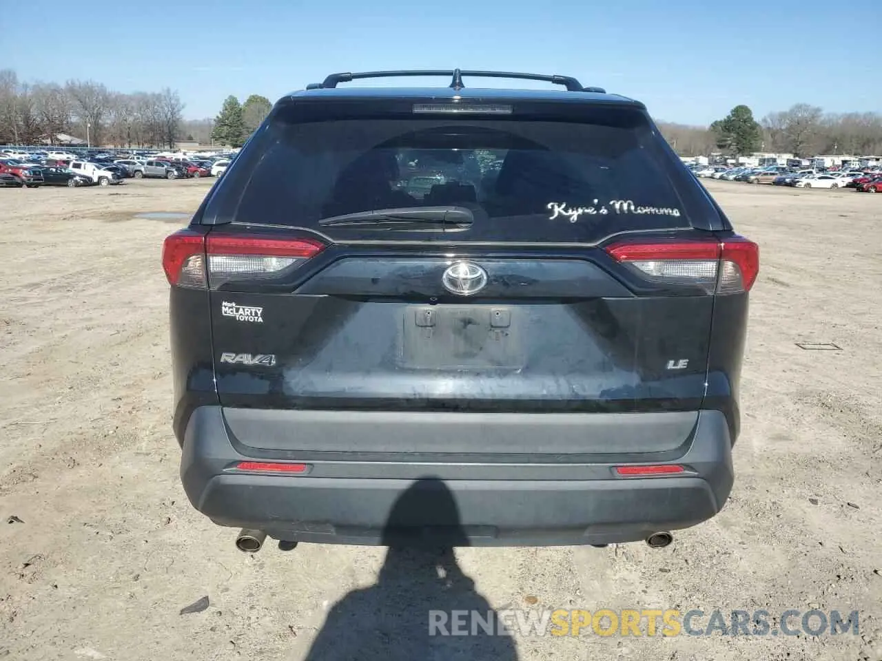 6 Photograph of a damaged car 2T3H1RFV6KW006312 TOYOTA RAV4 2019