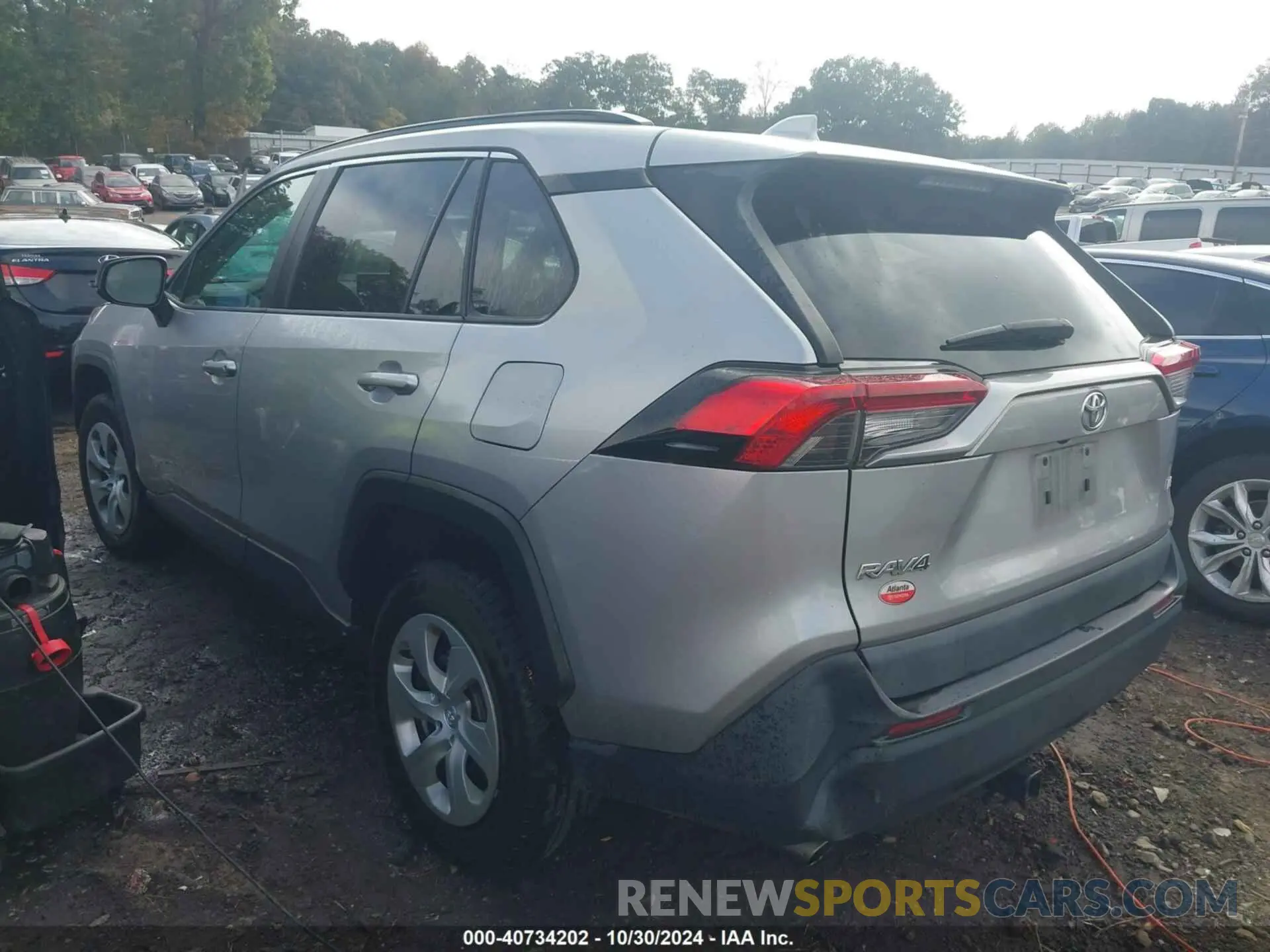 3 Фотография поврежденного автомобиля 2T3H1RFV6KW037544 TOYOTA RAV4 2019