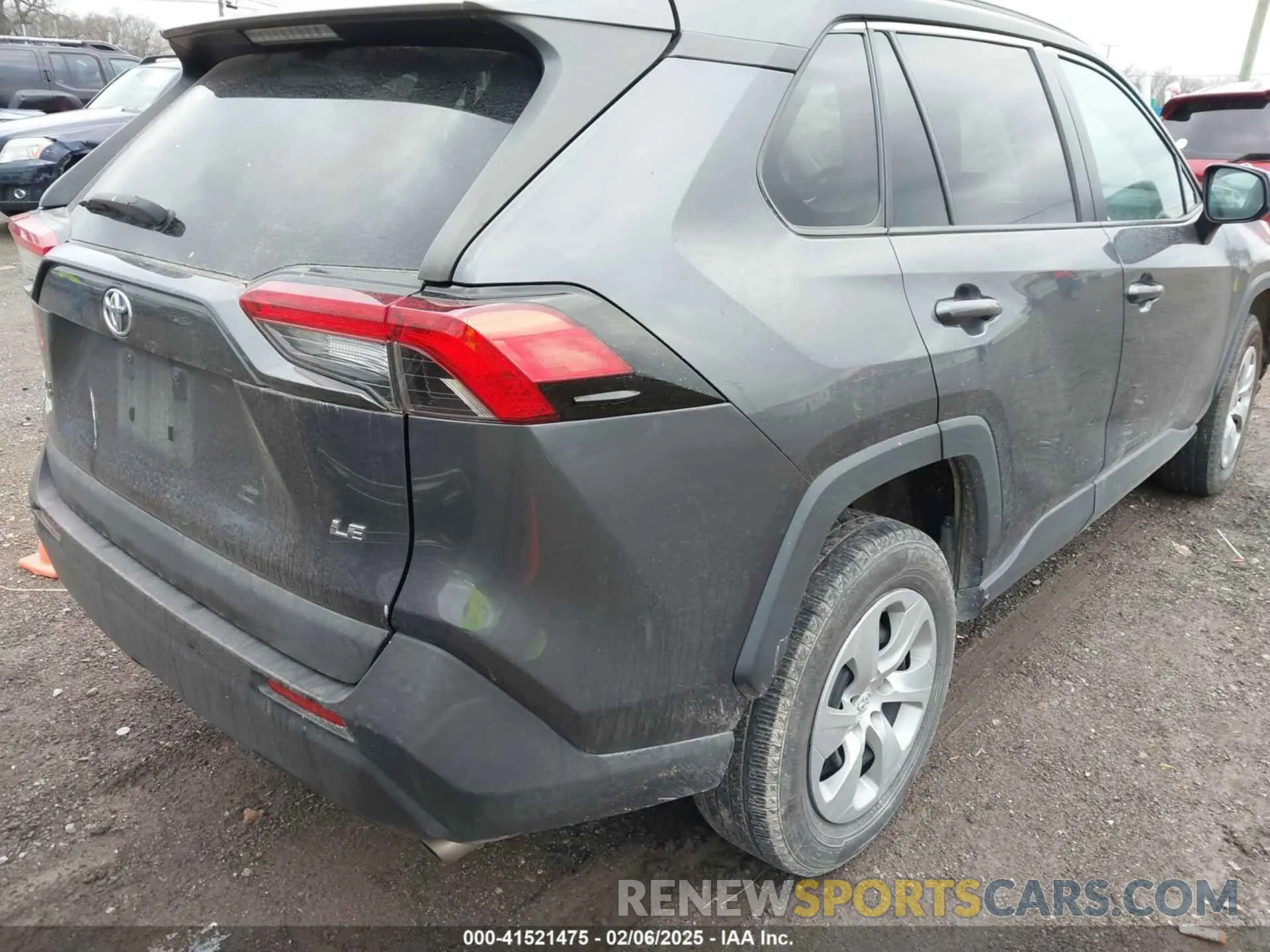 4 Фотография поврежденного автомобиля 2T3H1RFV6KW047510 TOYOTA RAV4 2019