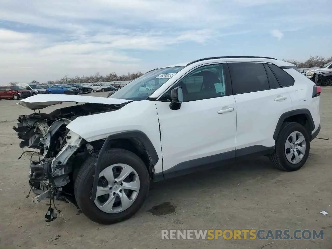 1 Photograph of a damaged car 2T3H1RFV7KW003628 TOYOTA RAV4 2019
