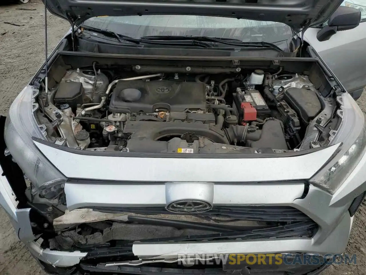 11 Photograph of a damaged car 2T3H1RFV7KW028450 TOYOTA RAV4 2019