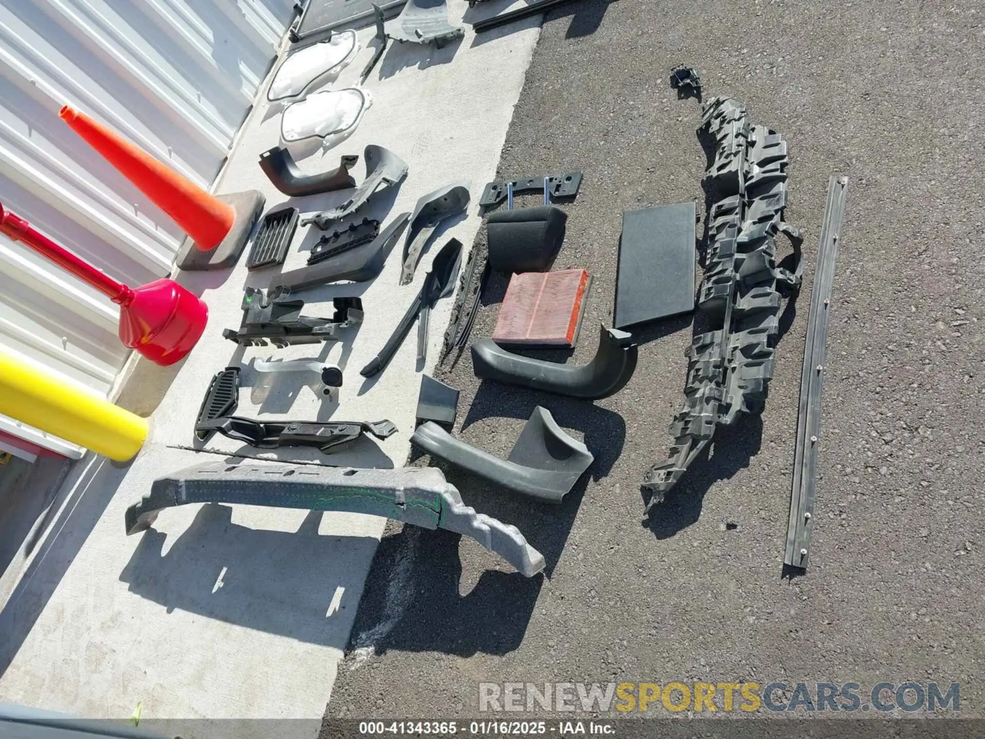 12 Фотография поврежденного автомобиля 2T3H1RFV7KW048973 TOYOTA RAV4 2019