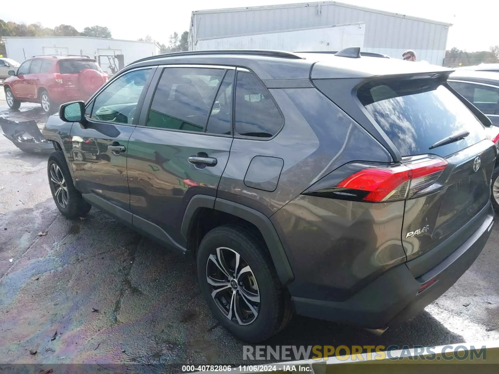 3 Фотография поврежденного автомобиля 2T3H1RFV7KW056409 TOYOTA RAV4 2019